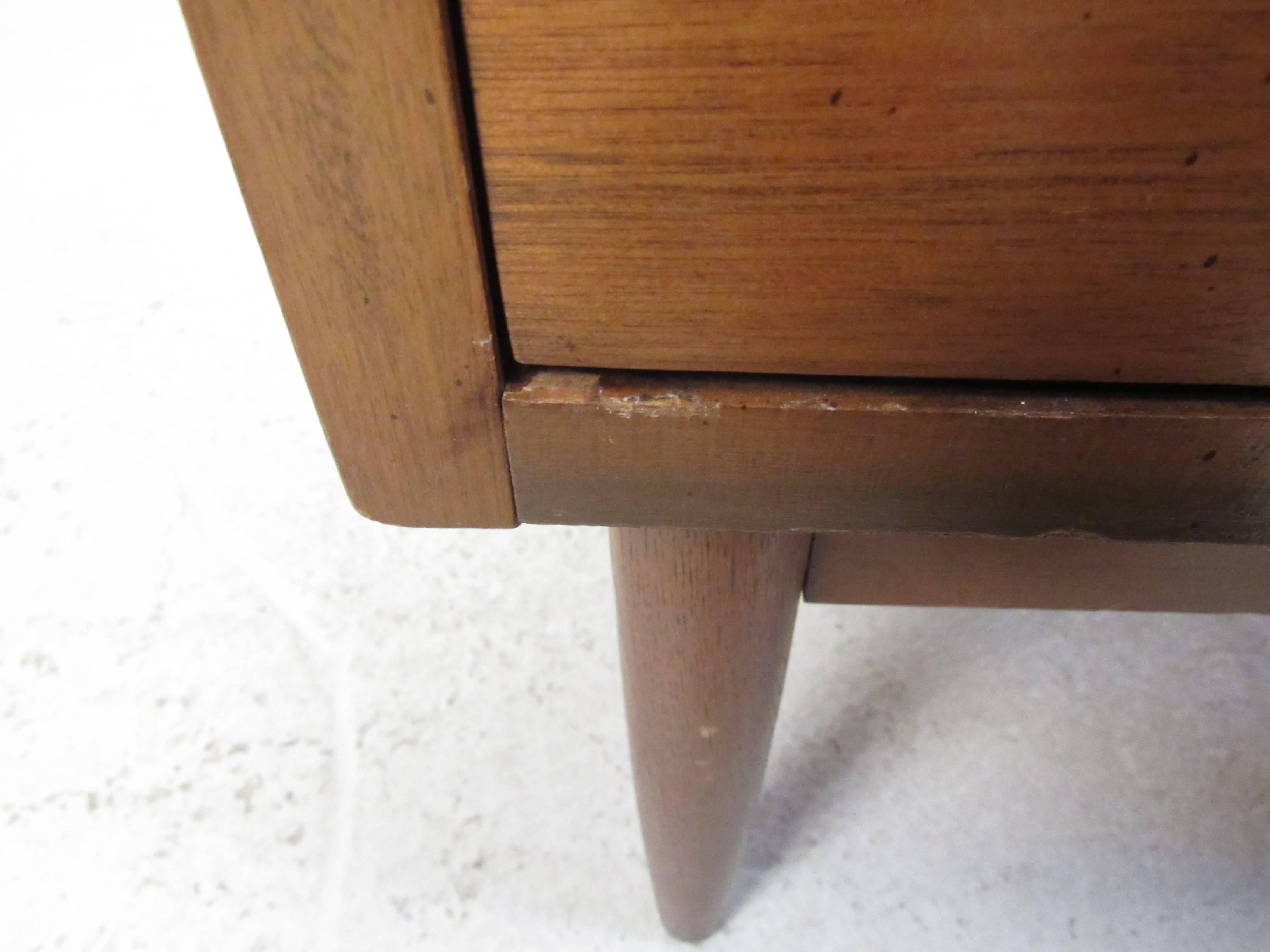 American Mid-Century Nightstand by Dixie Furniture Co.