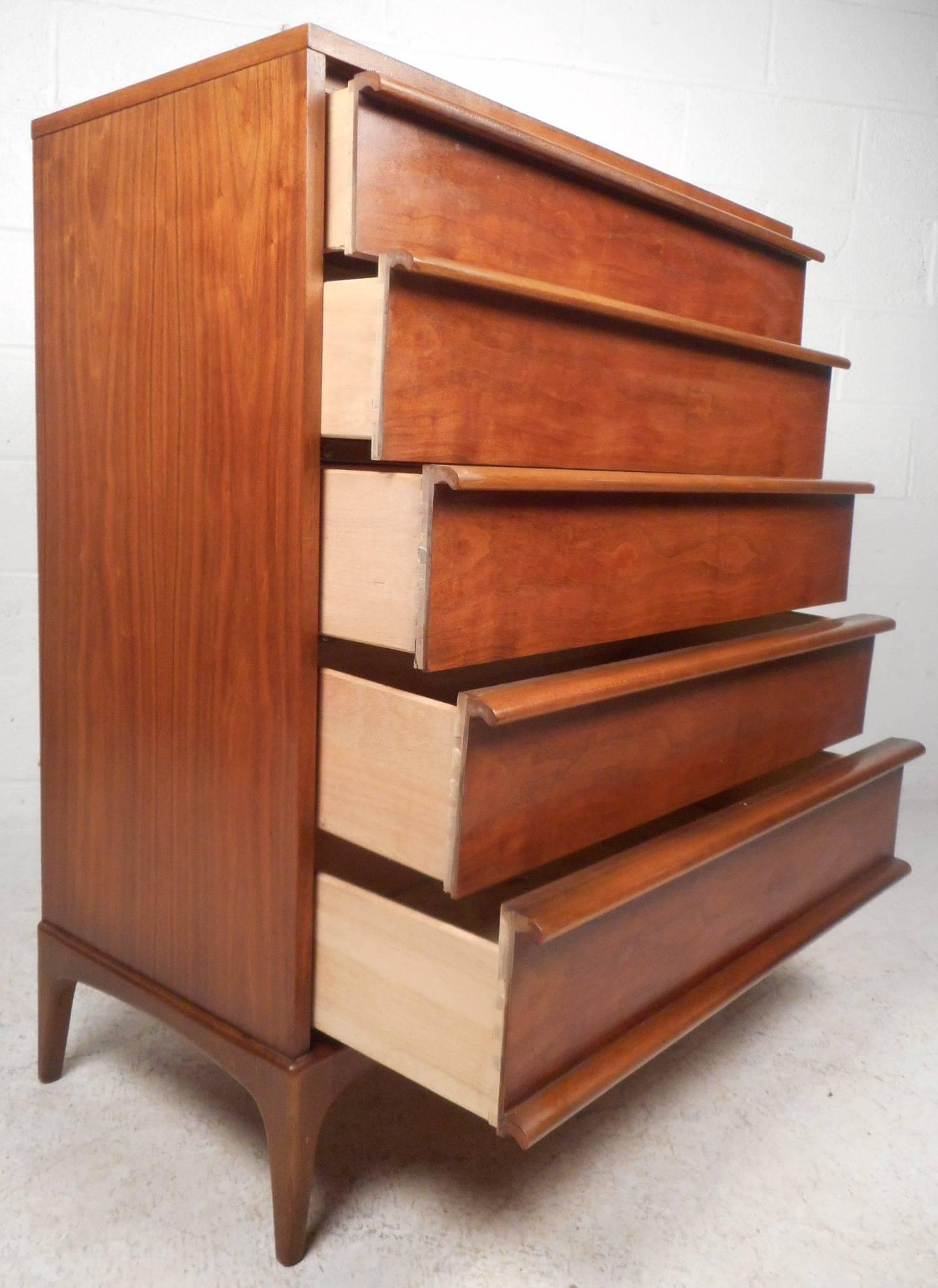 Mid-Century Modern Dresser Set by Lane Furniture In Good Condition In Brooklyn, NY