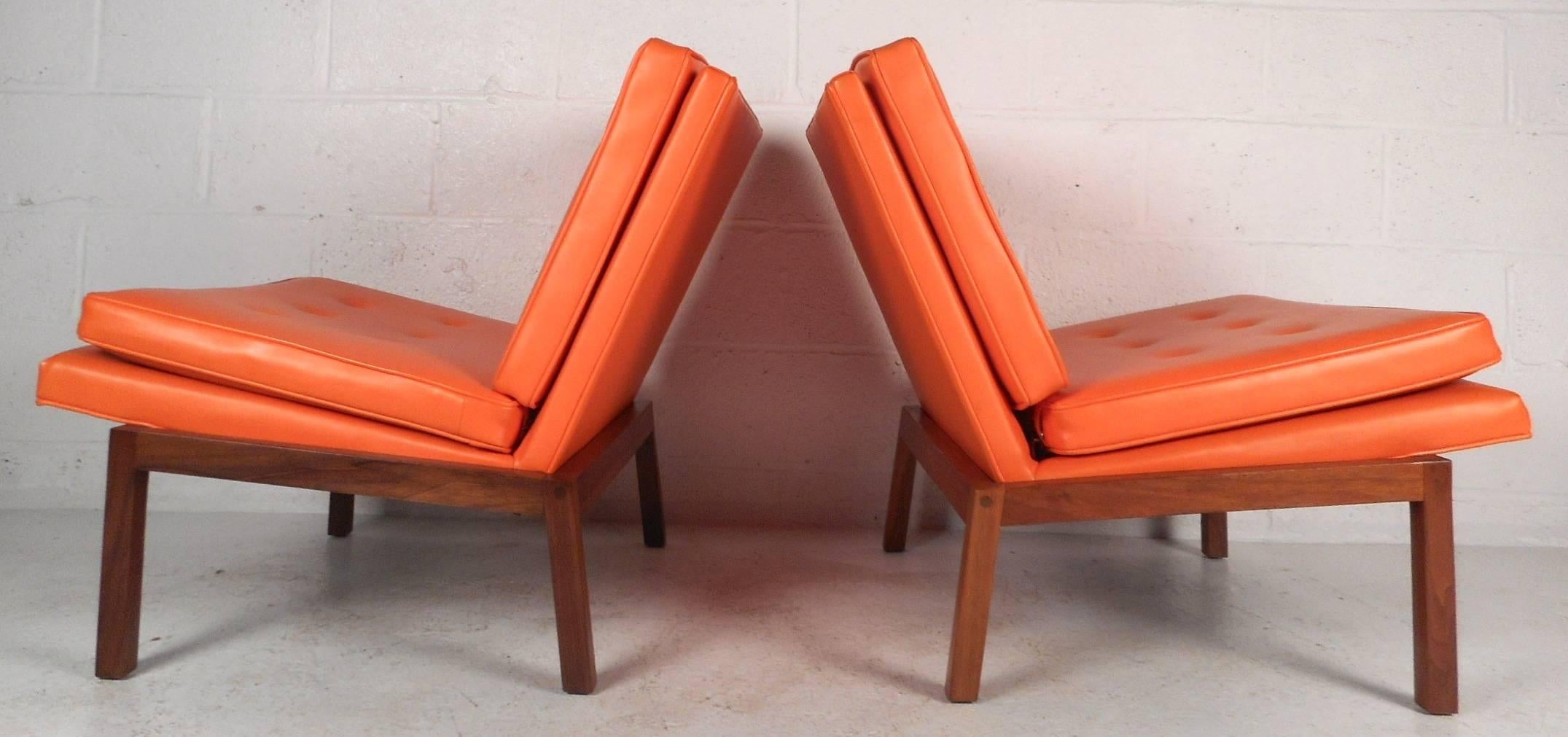 American Mid-Century Modern Slipper Lounge Chairs by Milo Baughman for Thayer Coggin