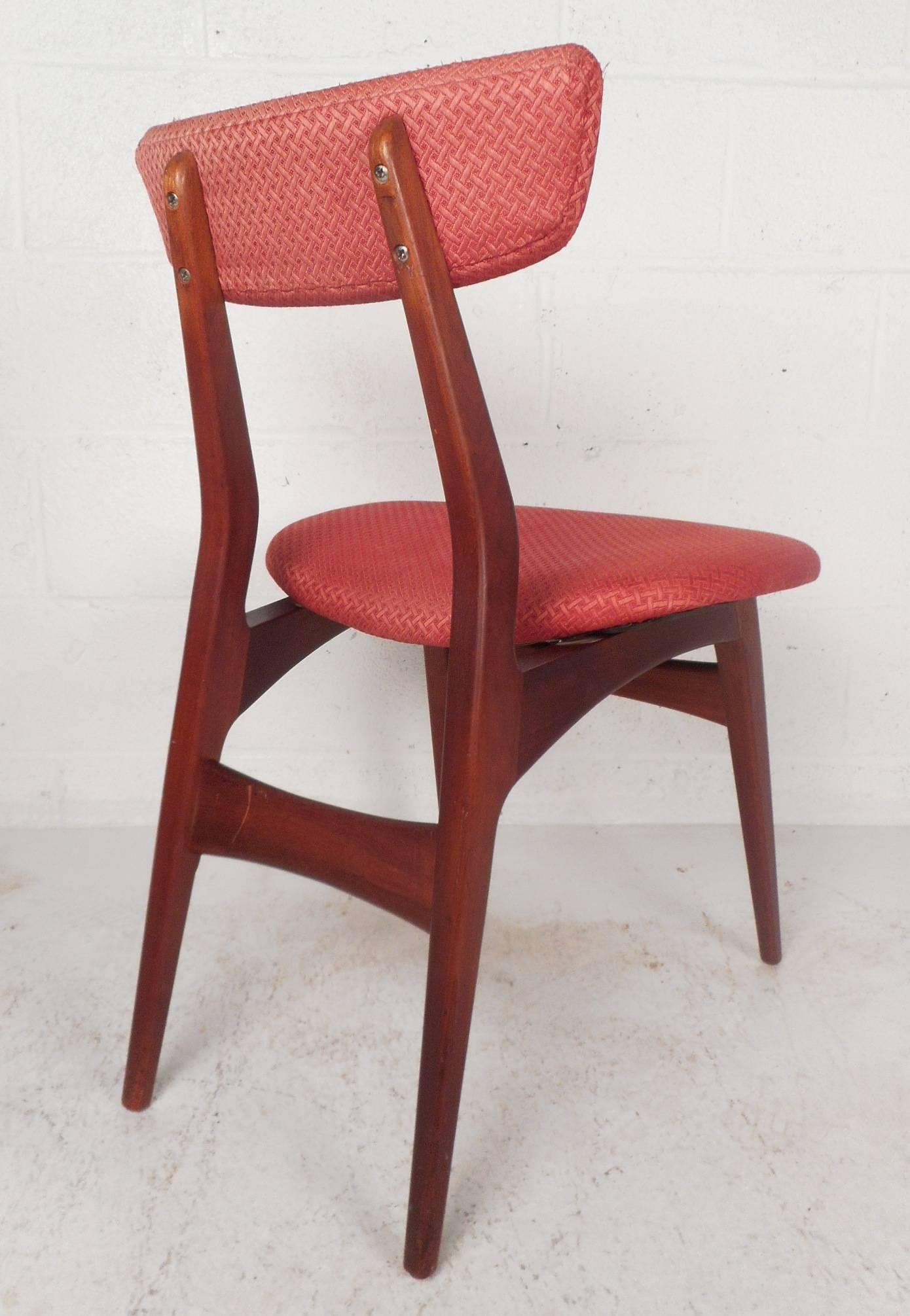 Upholstery Set of Four Mid-Century Modern Dining Chairs by George Nelson for Herman Miller