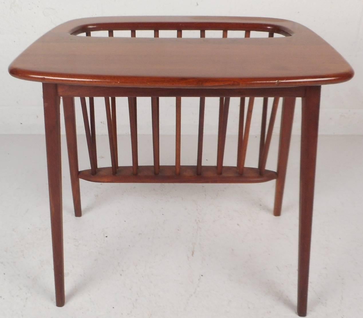 Walnut Mid-Century Modern Magazine Rack or Side Table by Arthur Umanoff