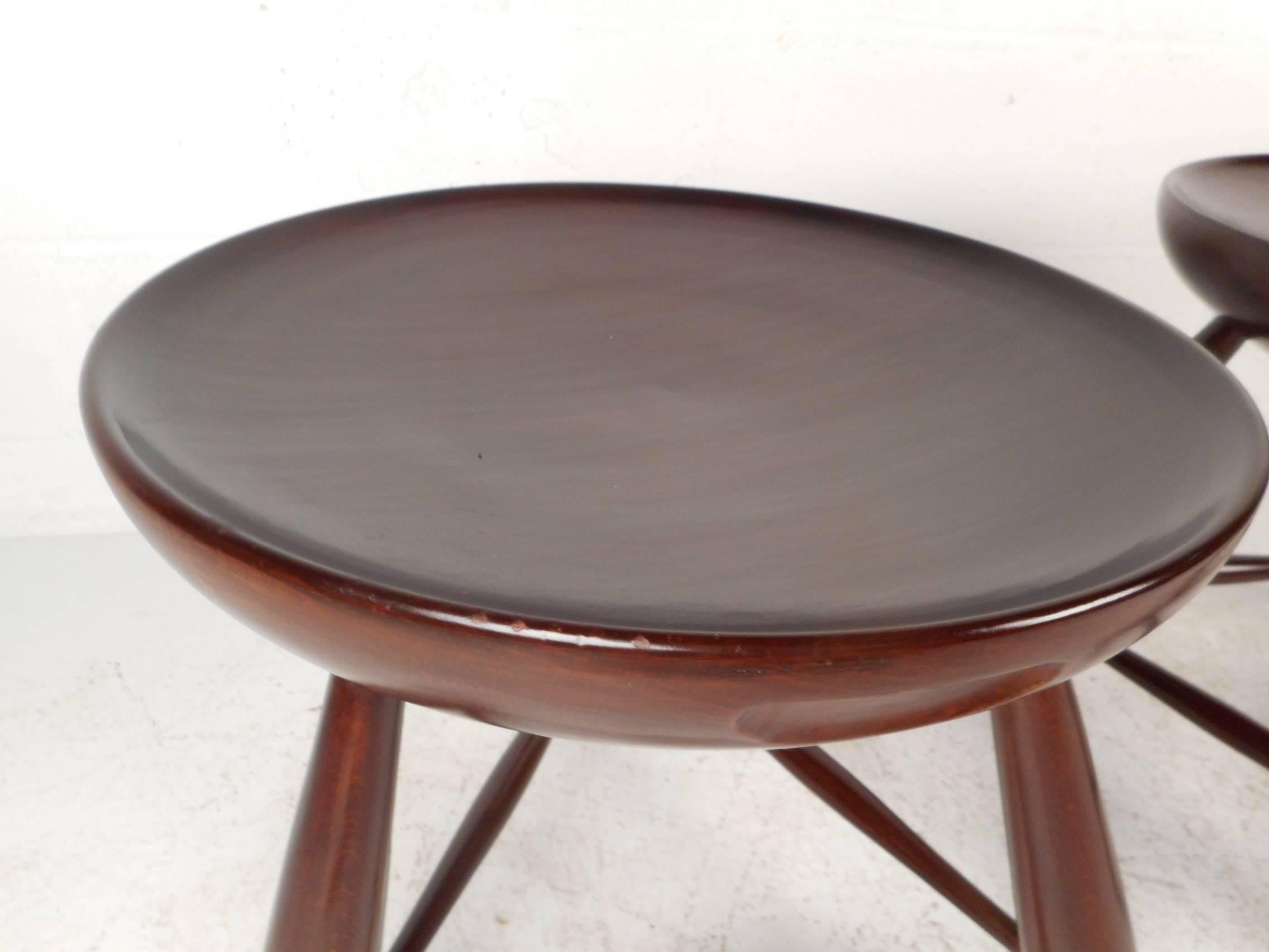 Late 20th Century Unusual Pair of Mid-Century Modern End Tables