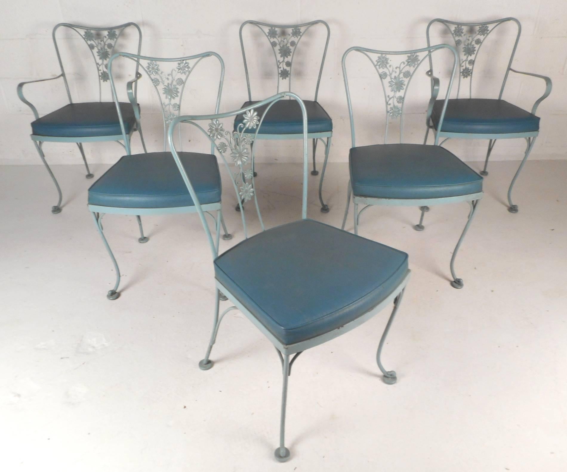 Mid-20th Century Amazing Mid-Century Modern Sculpted Wrought Iron Patio Set by Russell Woodard