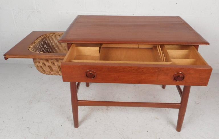 Mid-Century Modern Danish Teak Sewing Basket End Table For Sale 1
