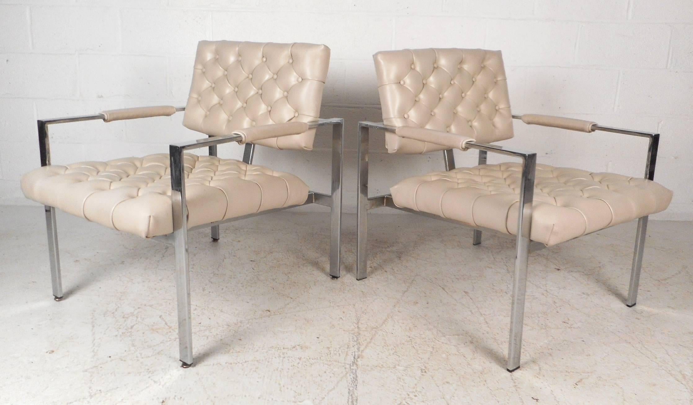 American Mid-Century Modern Vinyl Tufted Lounge Chairs by Milo Baughman for Thayer Coggin
