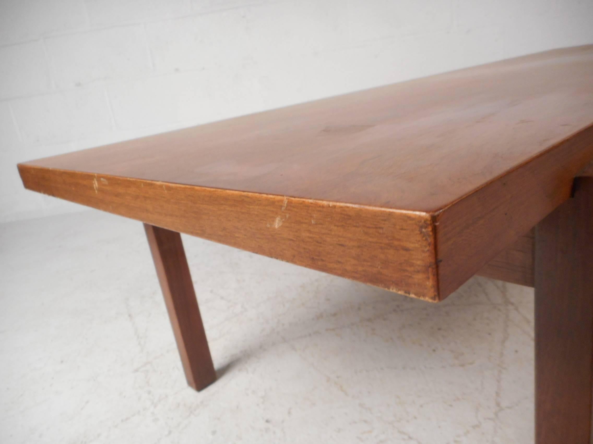 Mid-Century Modern Walnut Coffee Table with Cane Sides For Sale 3
