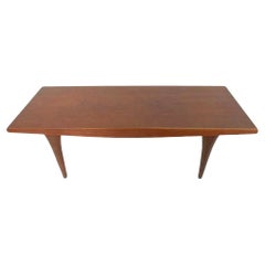 Mid-Century Modern Teak Couchtisch