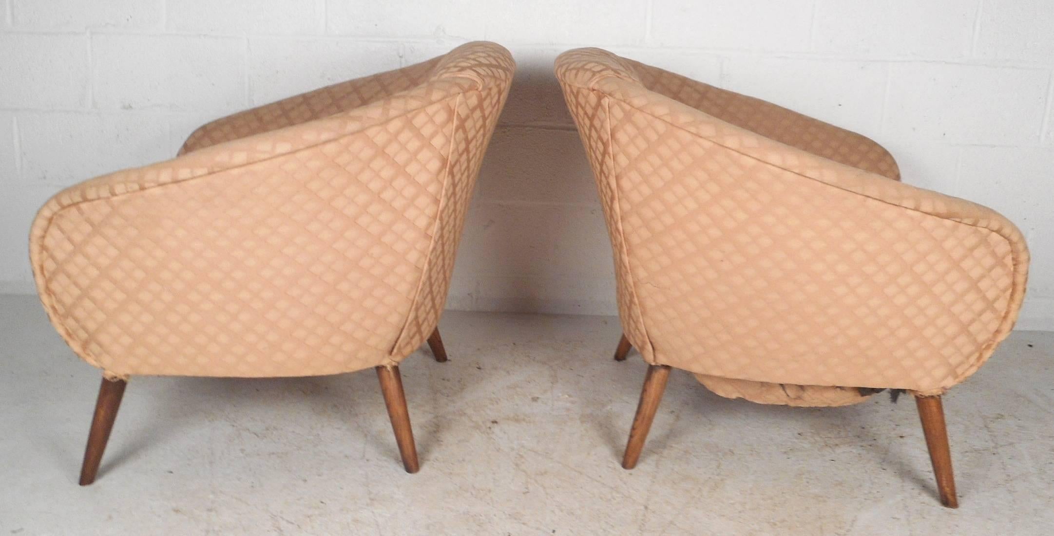 Late 20th Century Mid-Century Modern Barrel Back Tufted Lounge Chairs