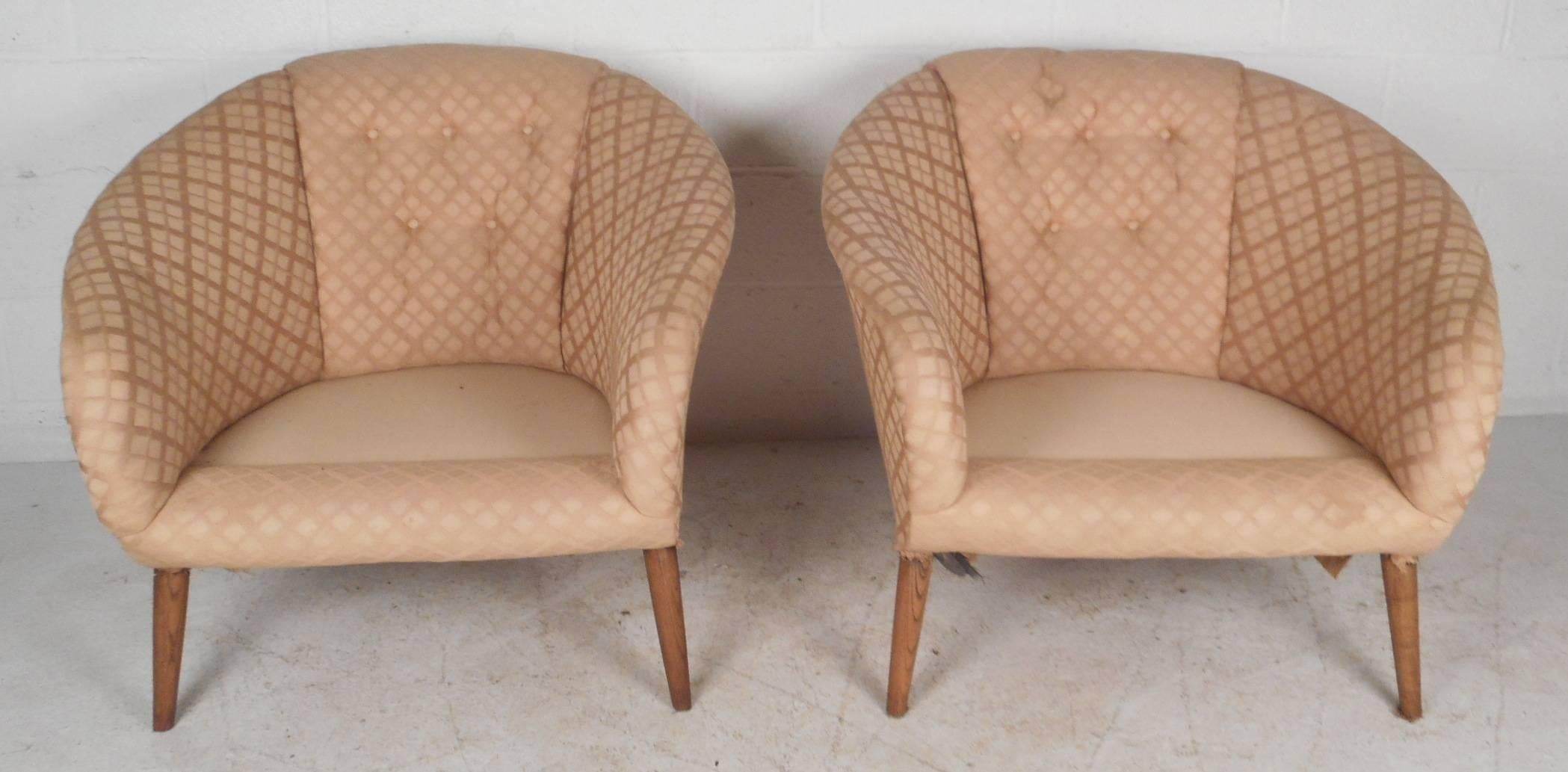 Mid-Century Modern Barrel Back Tufted Lounge Chairs 2