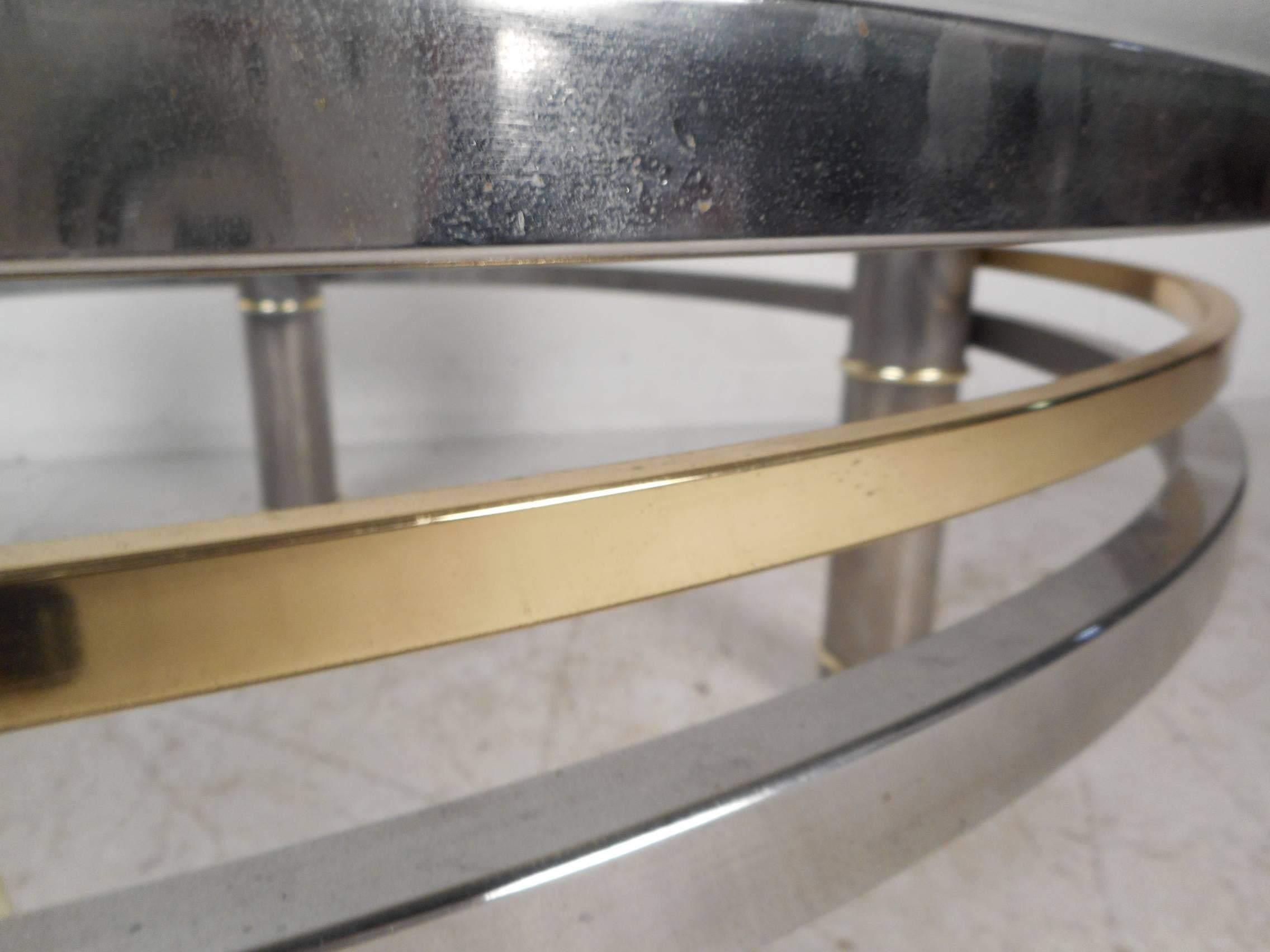 Hollywood Regency Round Chrome and Brass Coffee Table For Sale 2