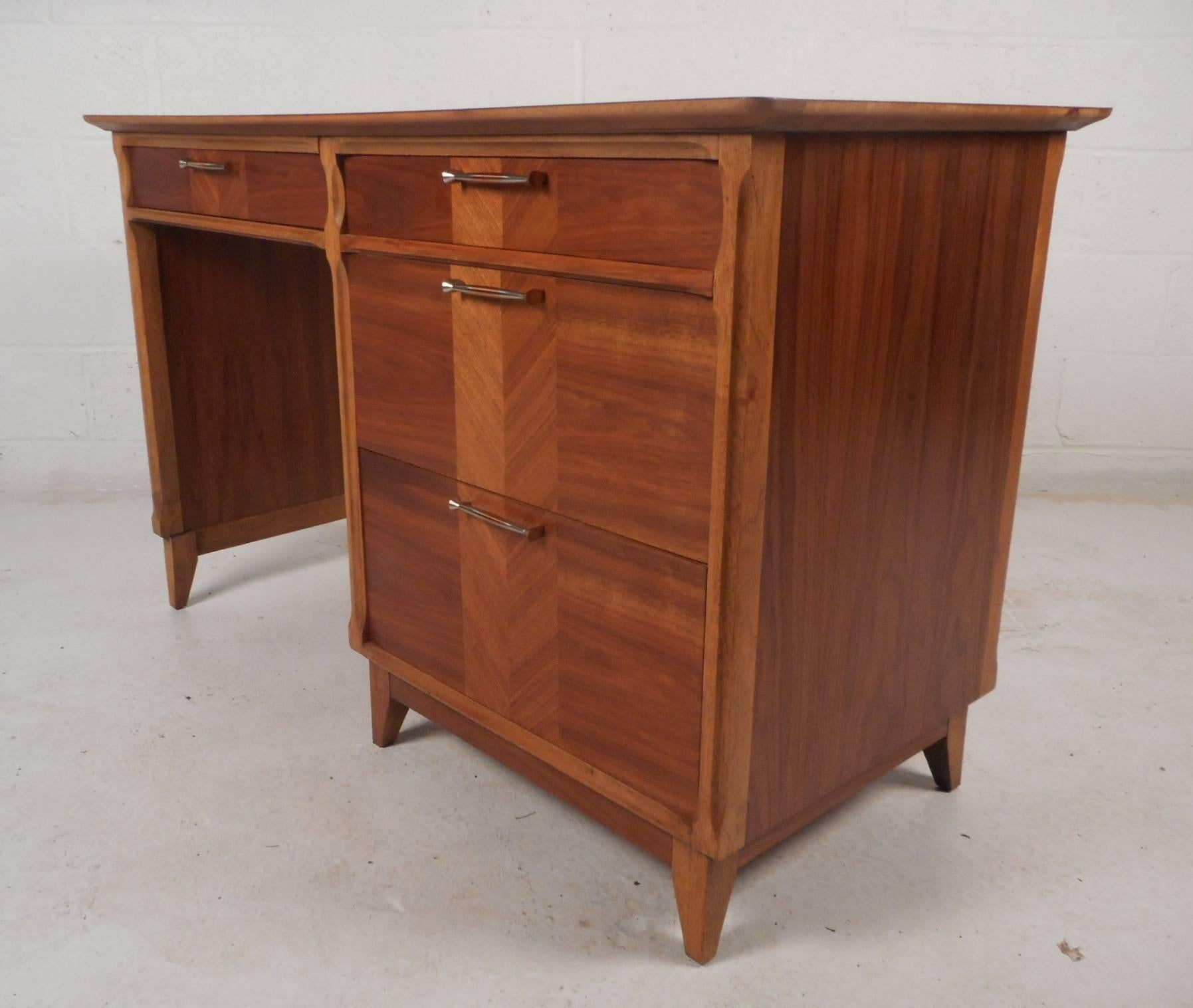 kent coffey tableau desk