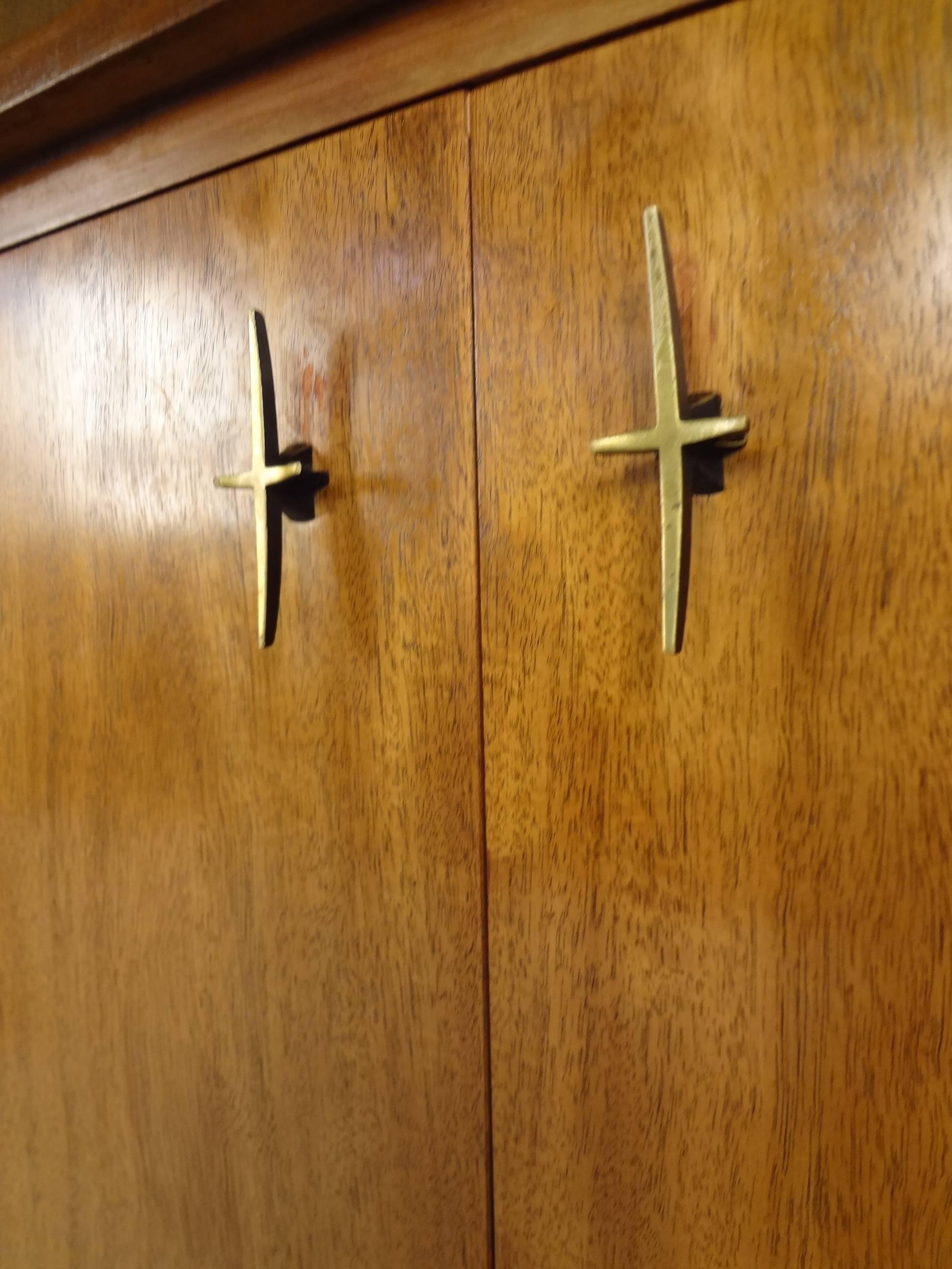 Mid-Century Modern Dresser and High Boy by John Widdicomb In Good Condition In Brooklyn, NY