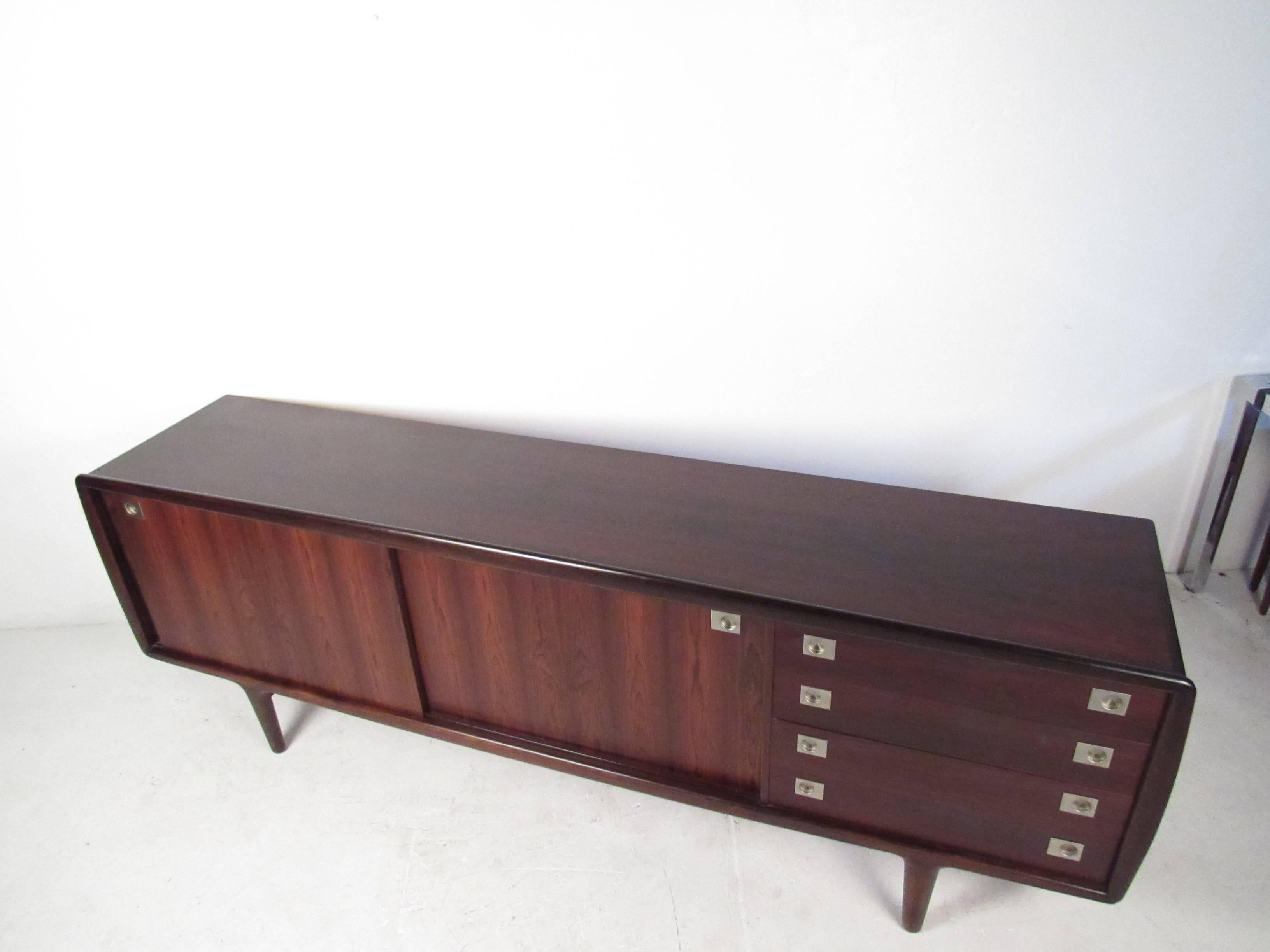 Late 20th Century Scandinavian Modern Rosewood Sideboard by H.P. Hansen For Sale