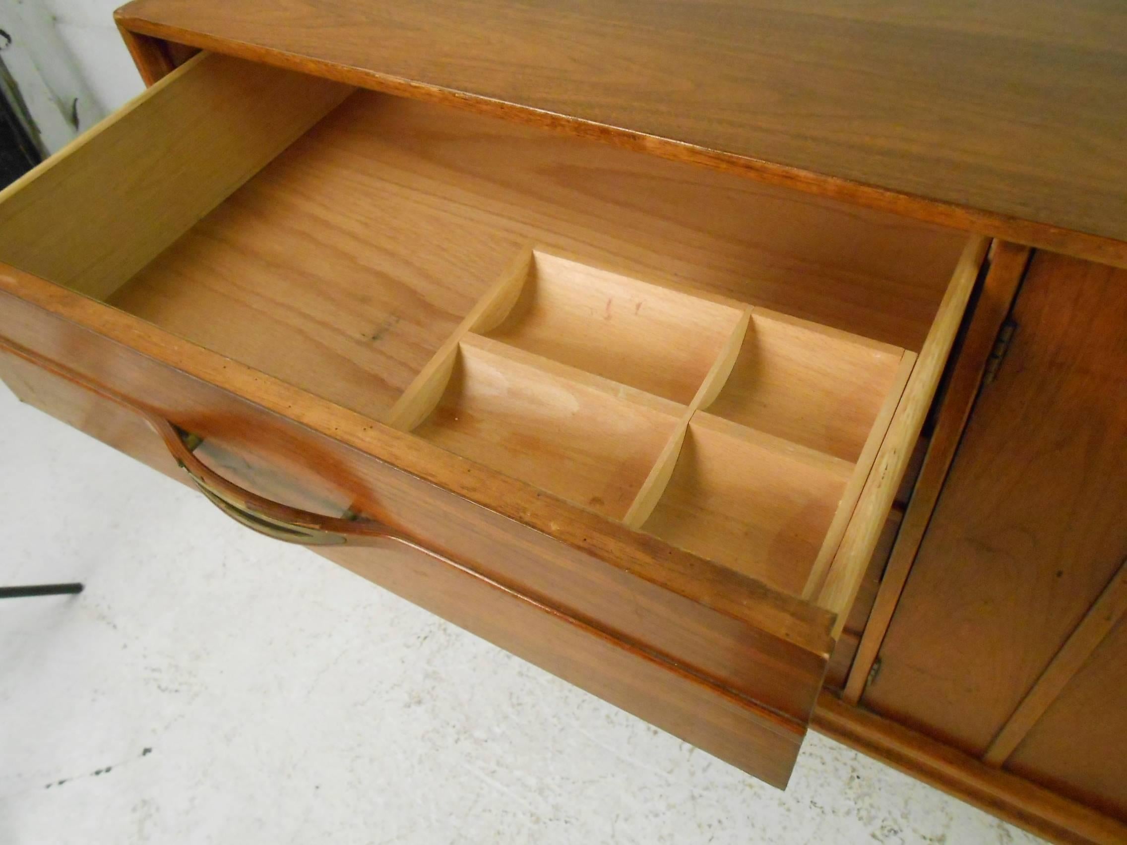 Mid-Century Modern Walnut Dresser 4