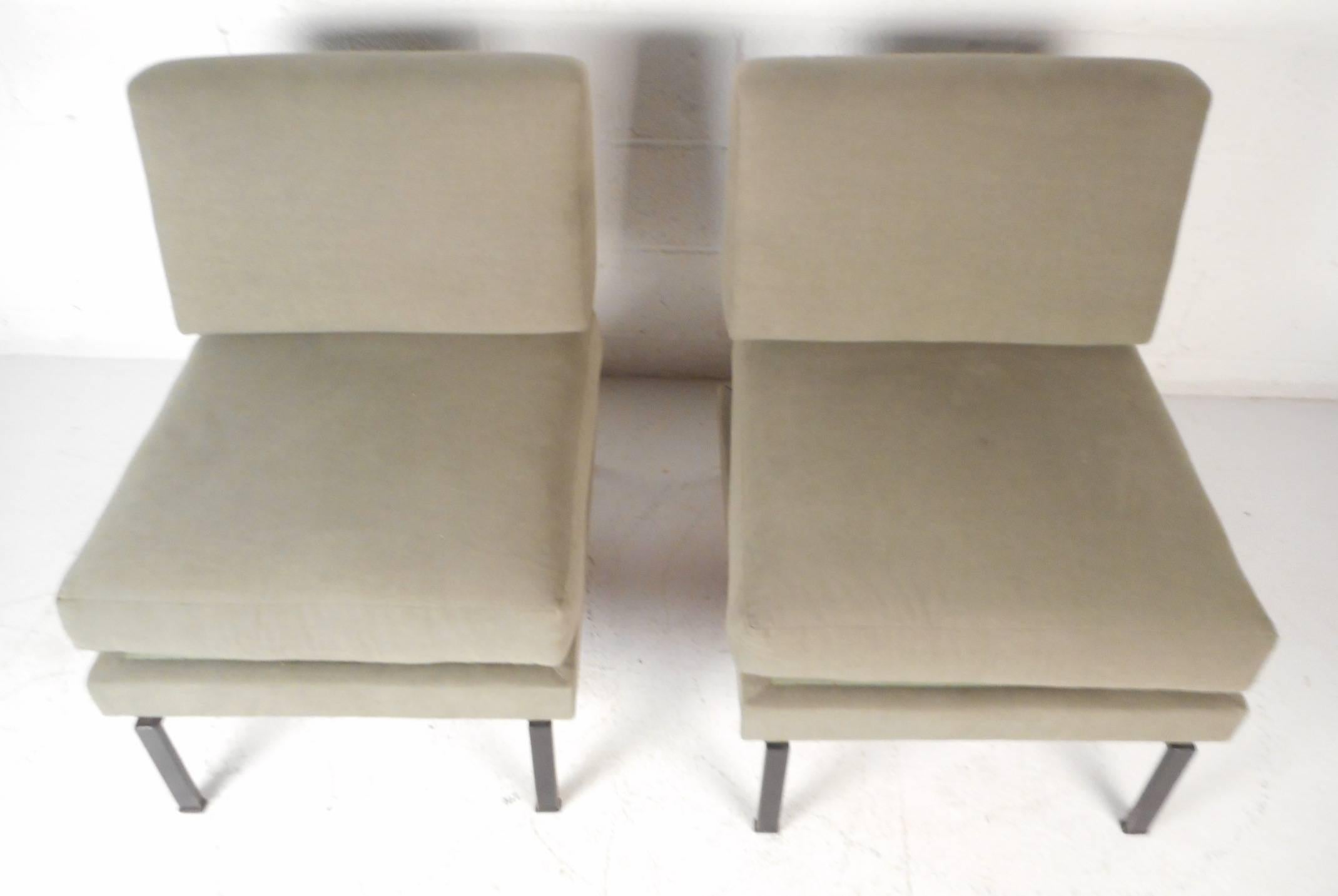 Pair of Mid-Century Modern Italian Trafilisa Lounge Chairs with Adjustable Seats 2