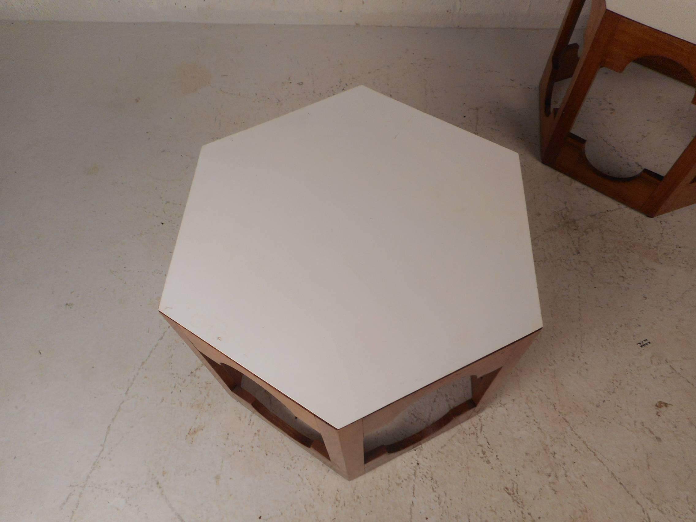 Italian Mid-Century Hexagonal End Tables In Good Condition For Sale In Brooklyn, NY