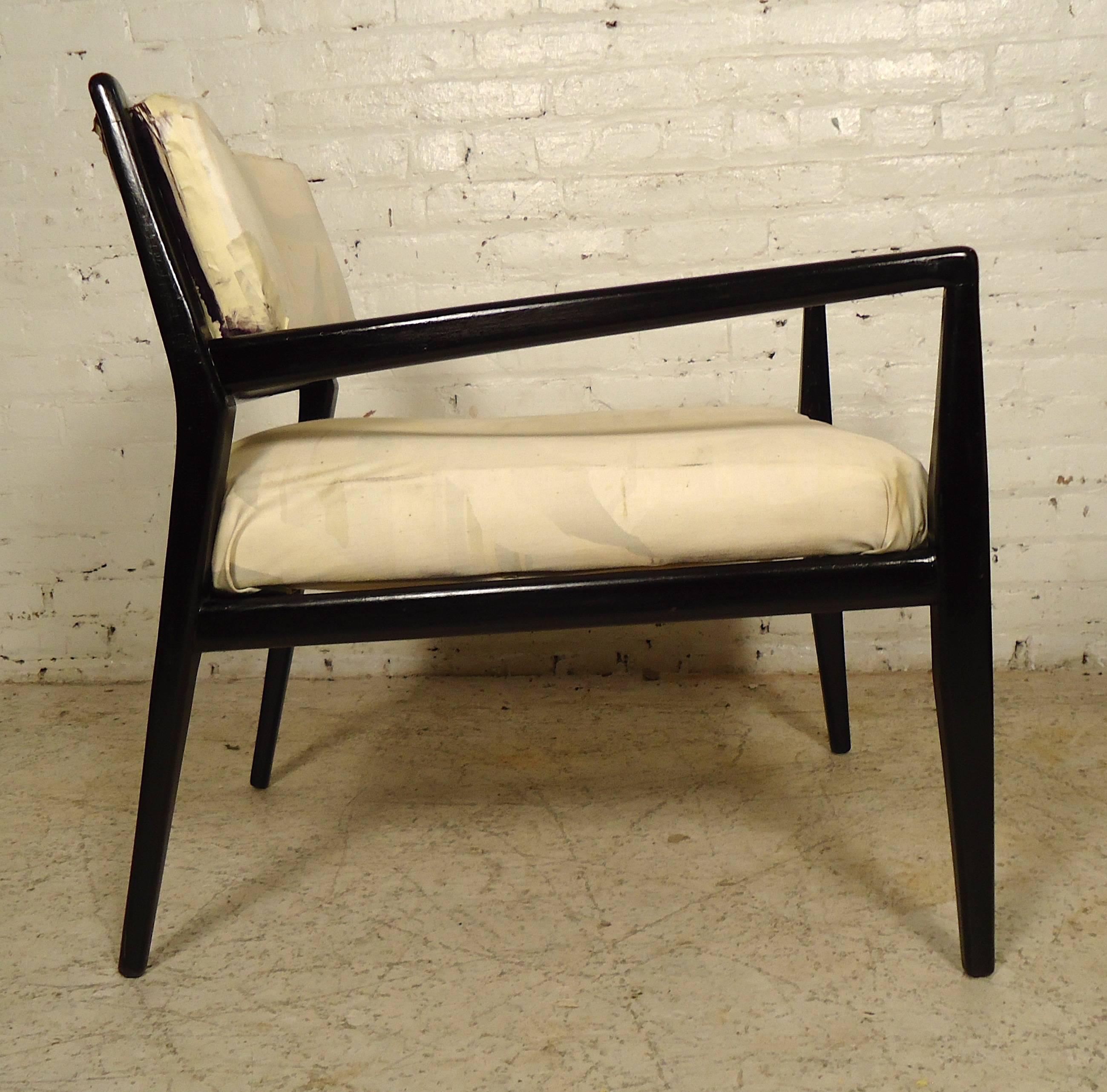 Superb Widdicomb Style Mid-Century Modern Armchairs 3
