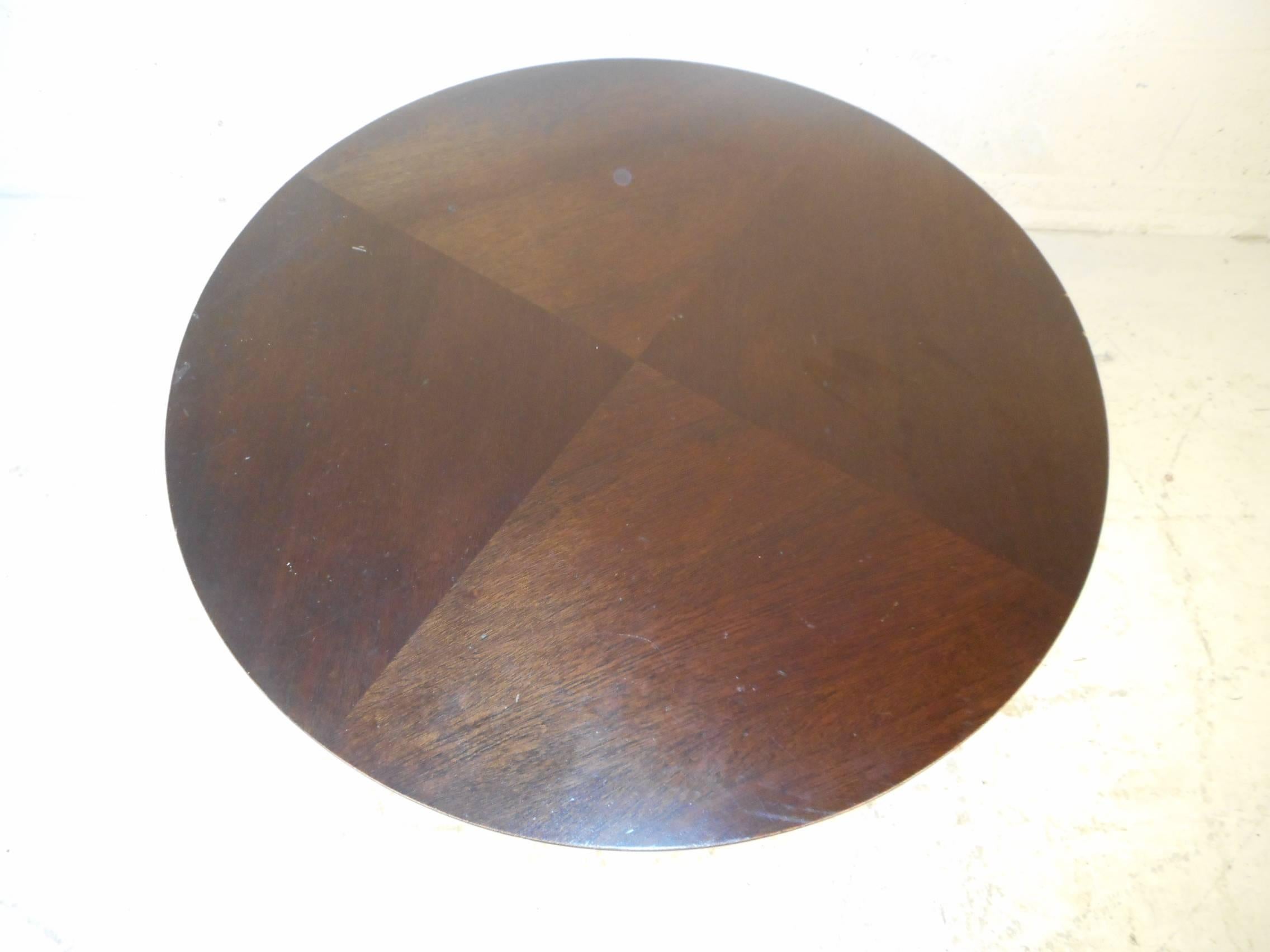 20th Century Mid-Century Modern End Table by John Stuart For Sale