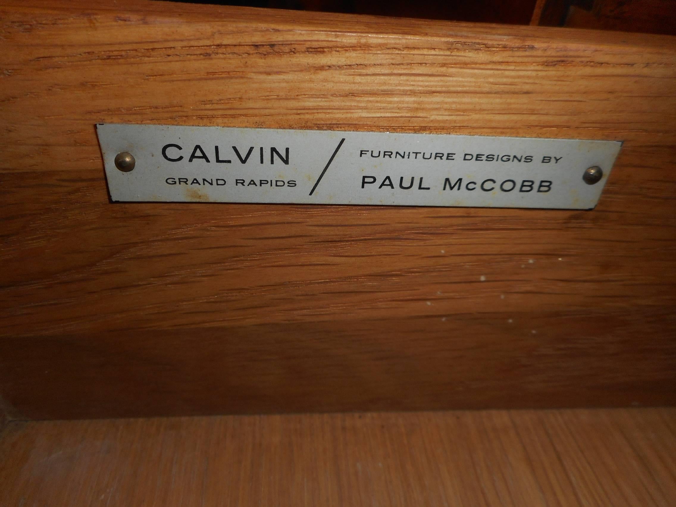 20ième siècle Commode Paul McCobb pour Calvin Furniture en vente
