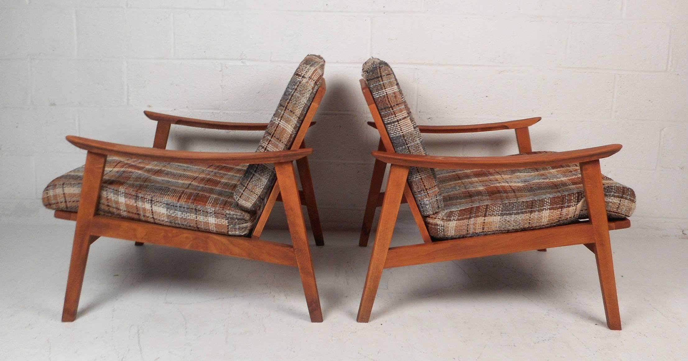 Late 20th Century Mid-Century Modern Walnut Lounge Chairs