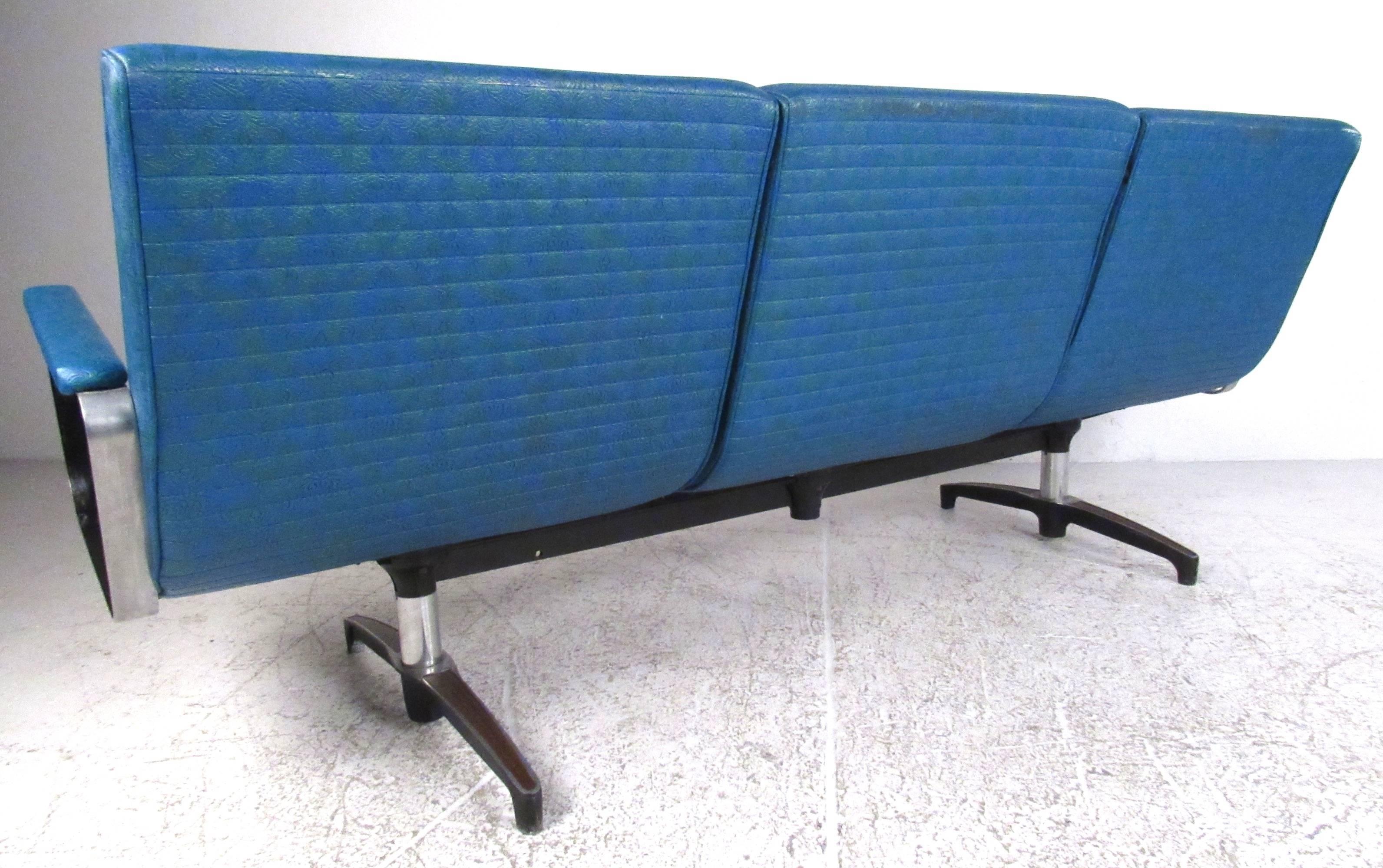 Mid-Century Modern 1970s Chromcraft Three-Seat Floating Sofa For Sale