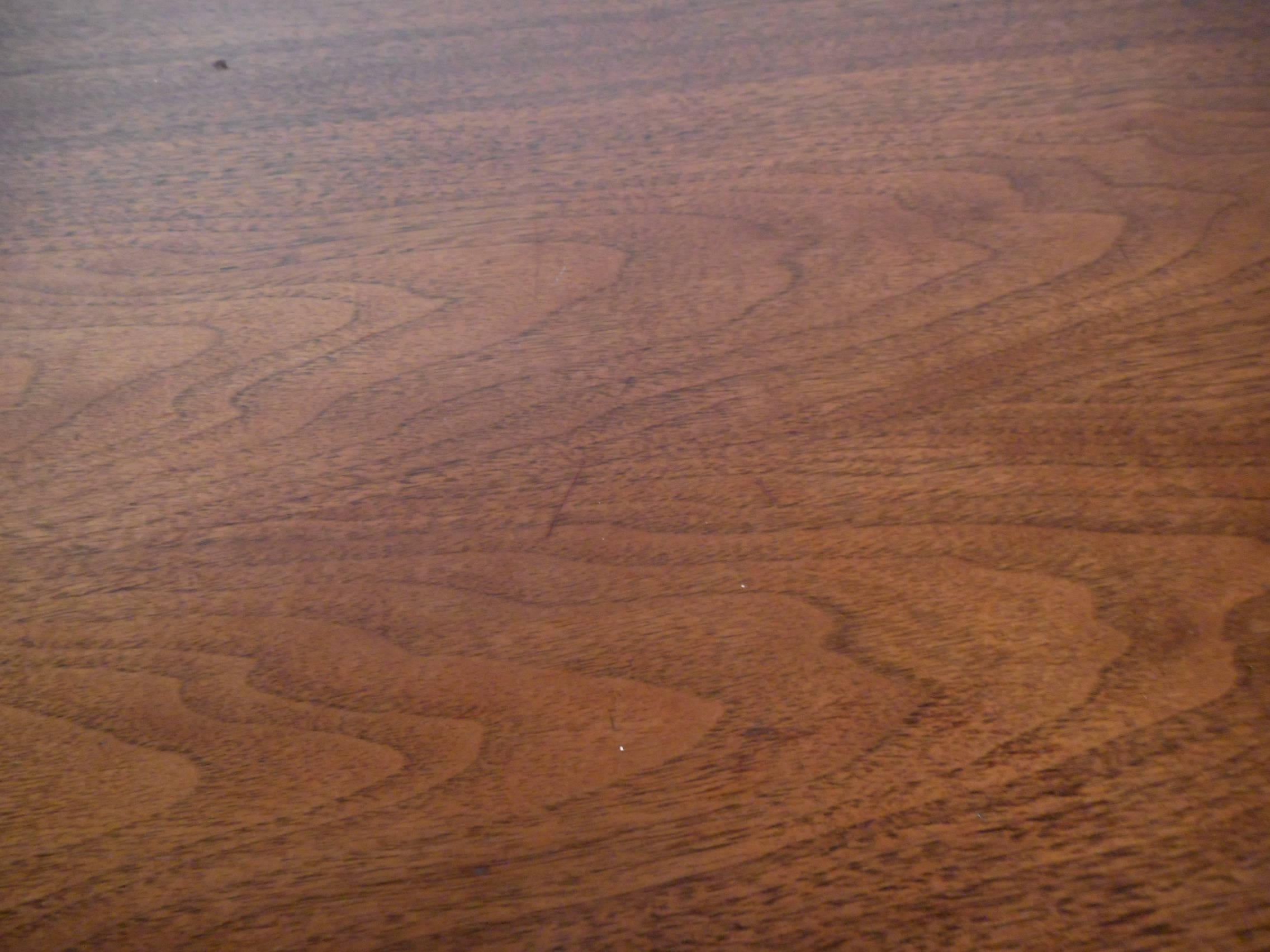 Round Mid-Century Modern End Table by Lane Furniture 3