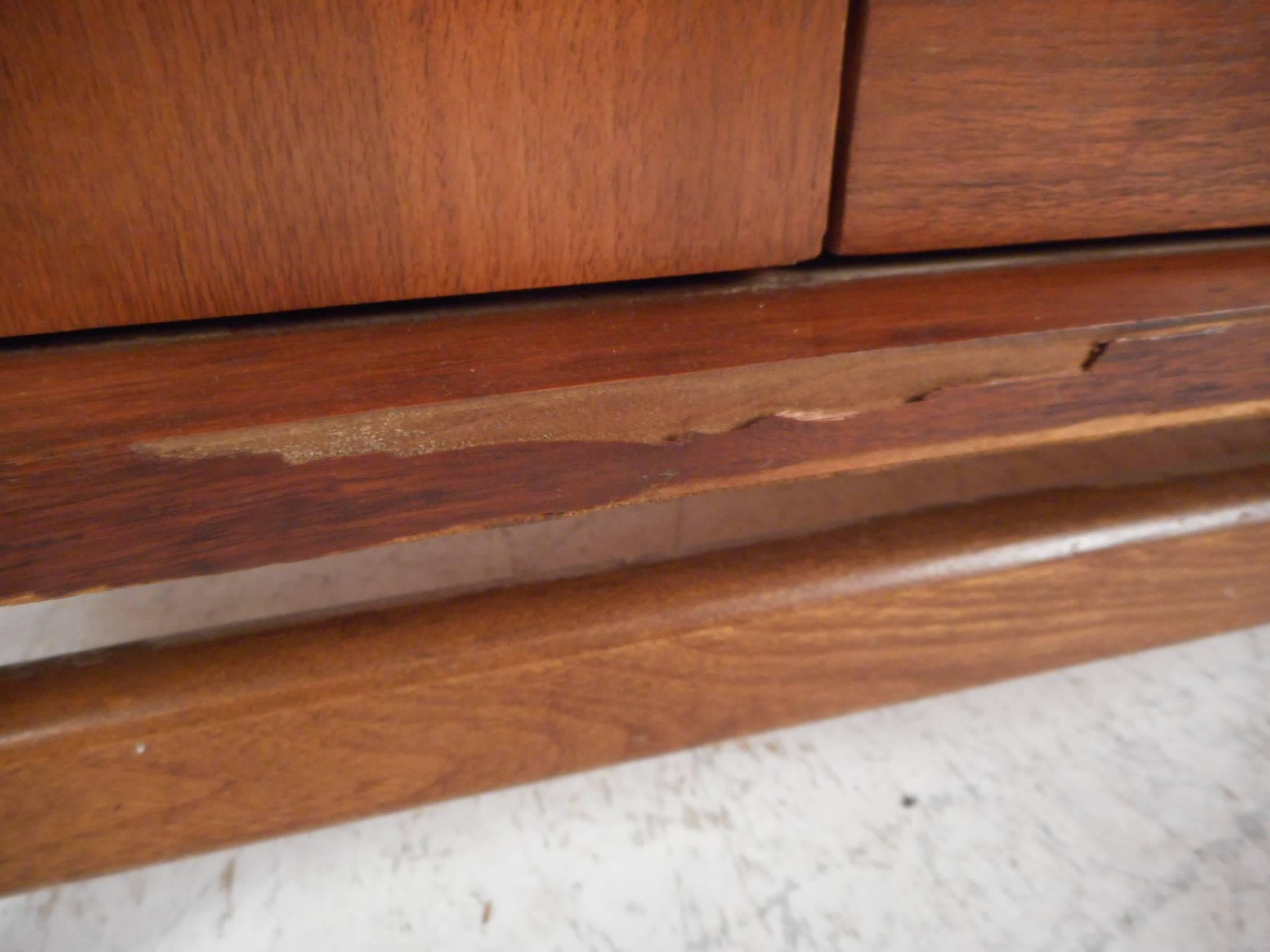 Mid-Century Modern Walnut Curved Front Low 1