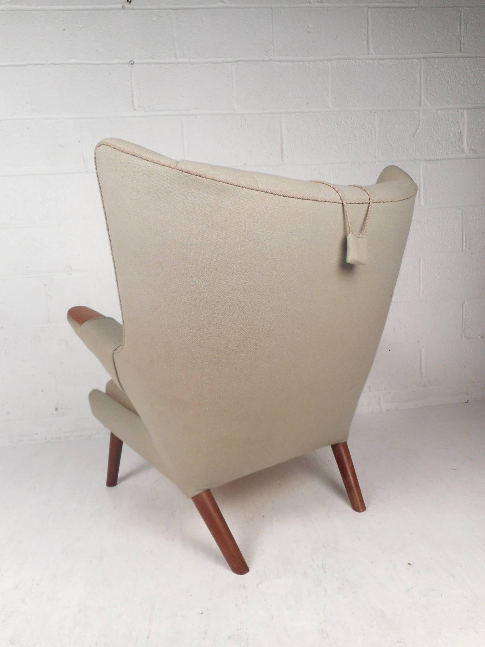 Danish Mid-Century Modern Papa Bear Lounge Chair by Hans J Wegner
