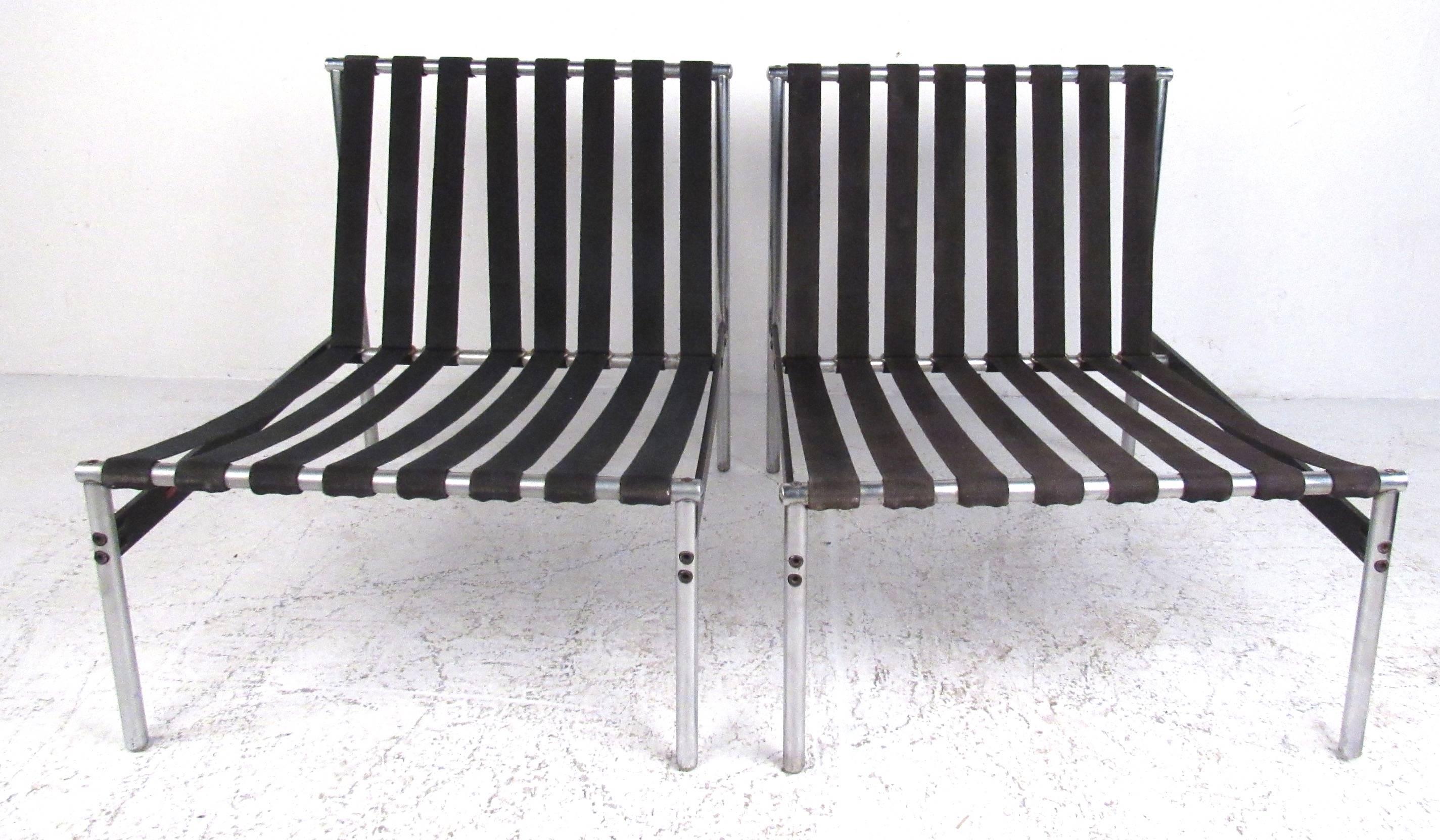 20th Century Ernst Josef Designed Mid-Century Modern Slipper Chairs For Sale