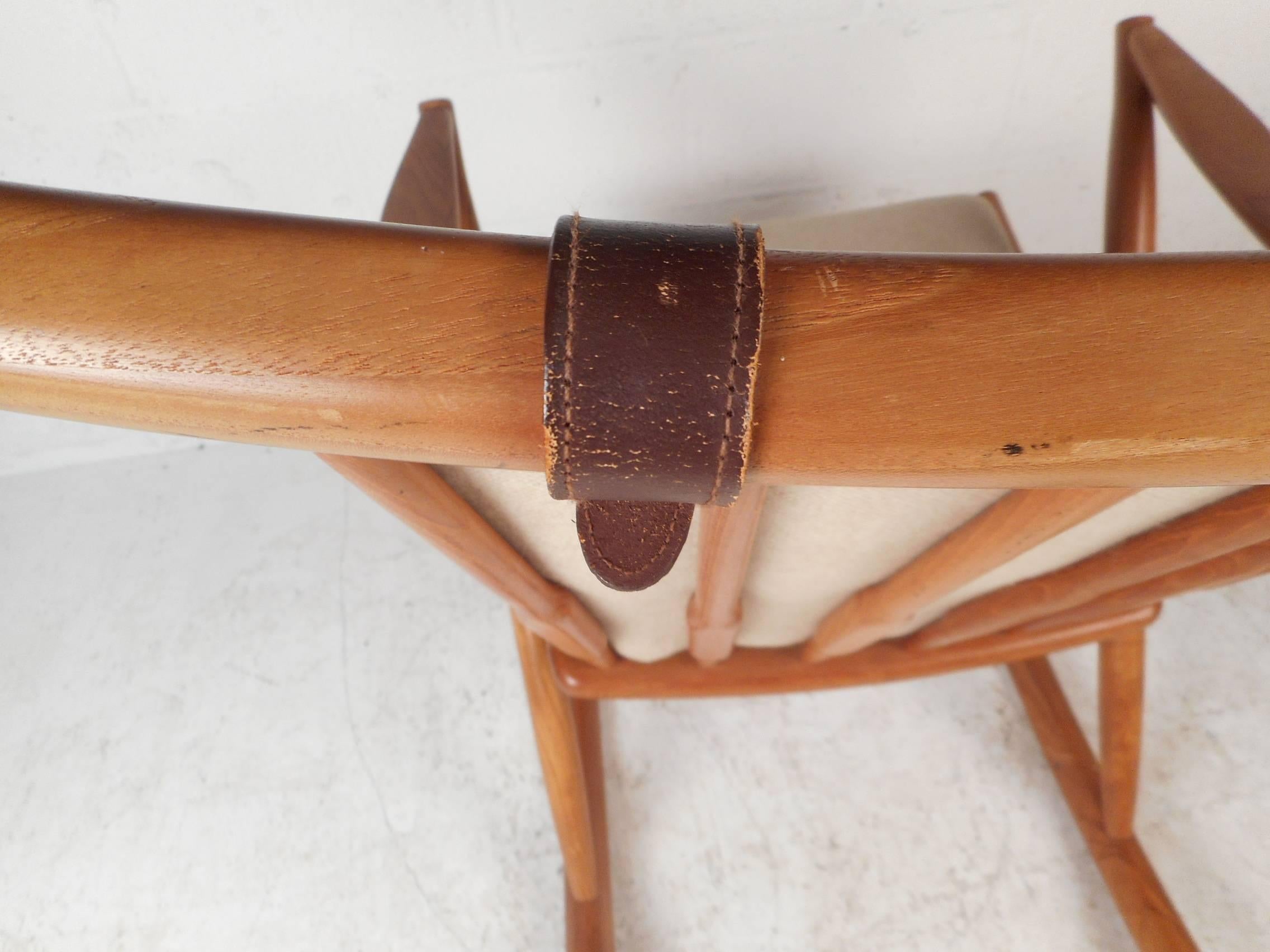 Mid-Century Modern Danish Rocking Chair by Frank Reenskaug for Bramin Mobler In Good Condition In Brooklyn, NY