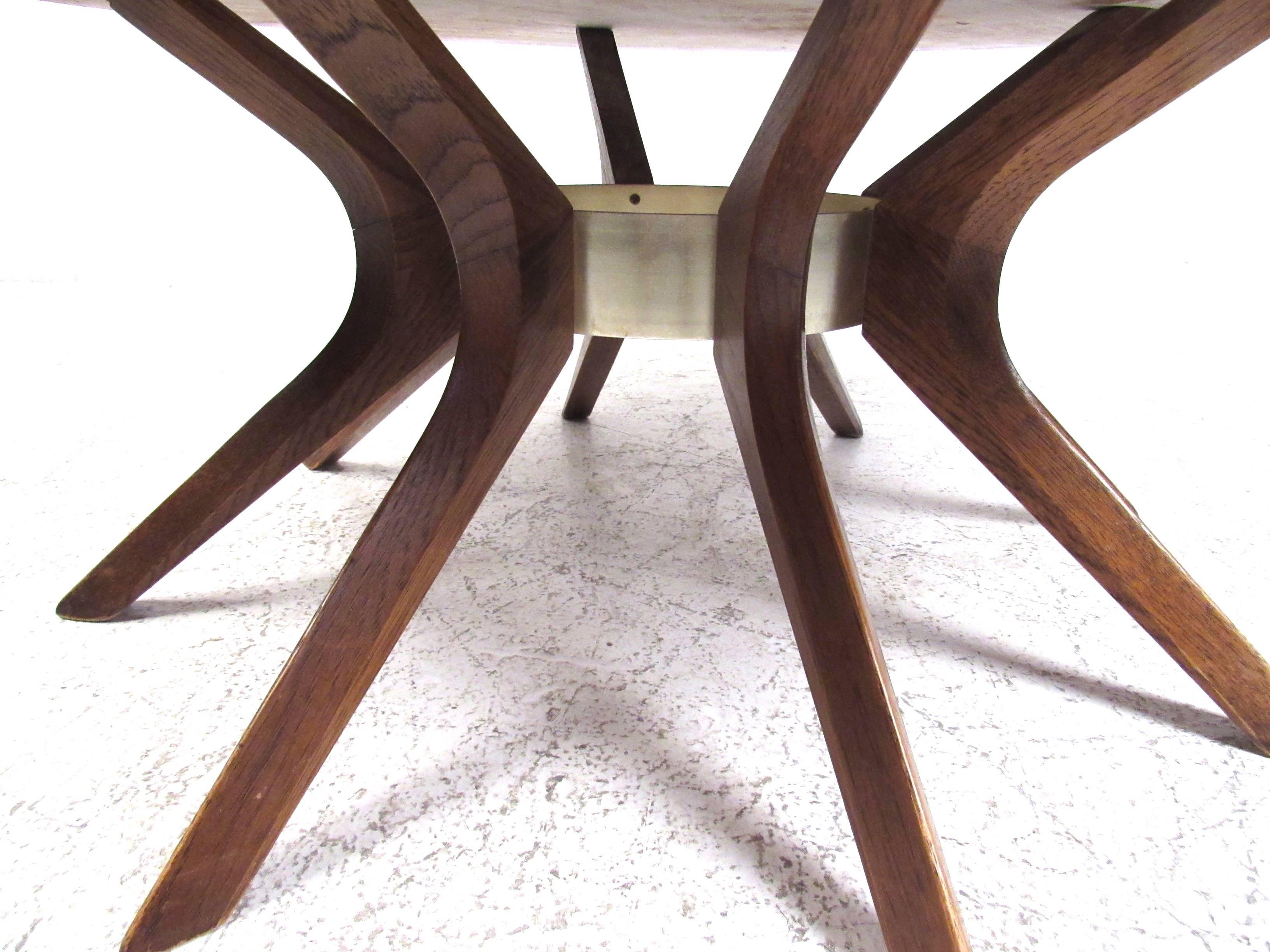 broyhill brasilia cathedral coffee table
