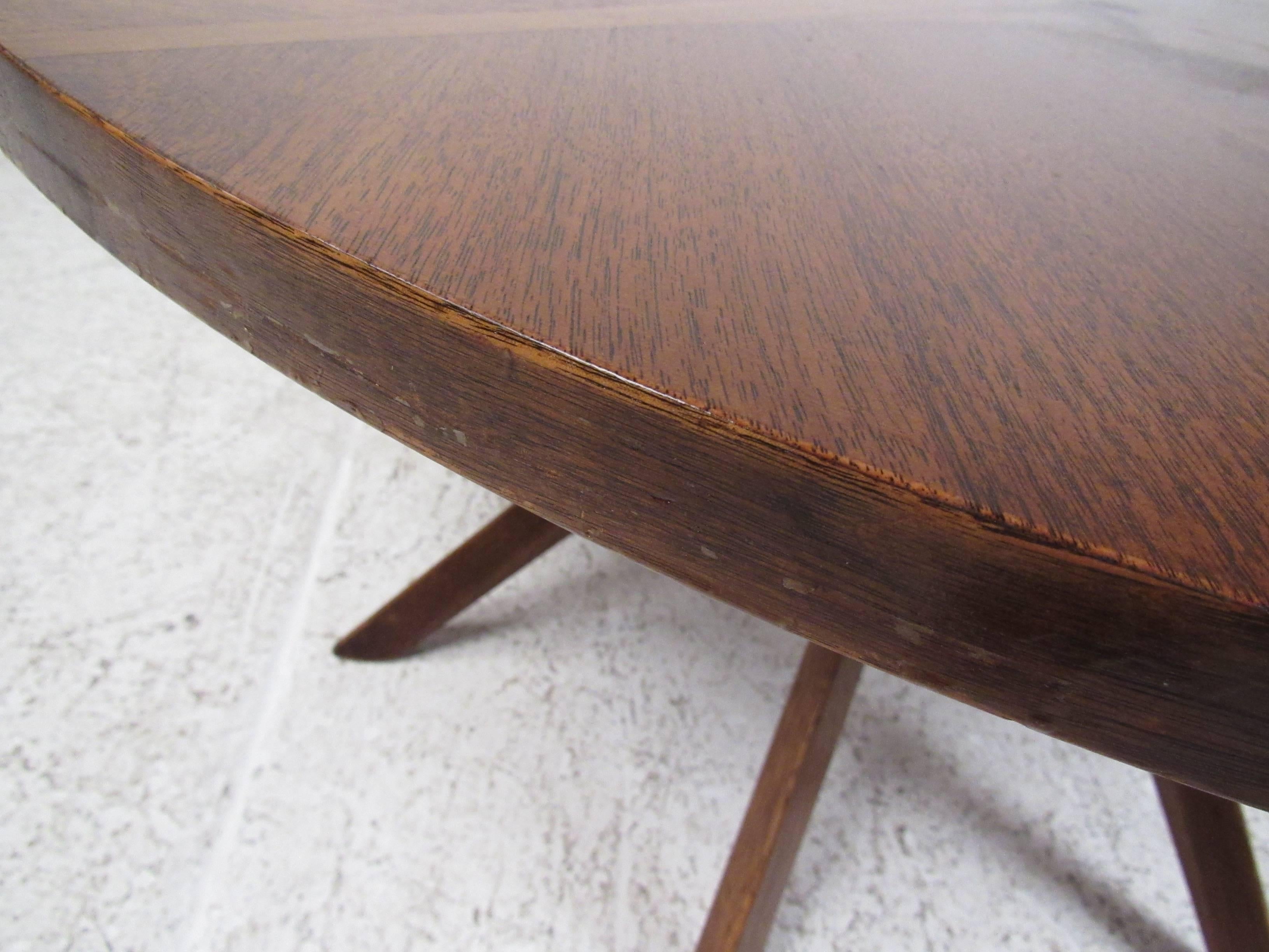Mid-Century Modern Midcentury Broyhill Cathedral Coffee Table