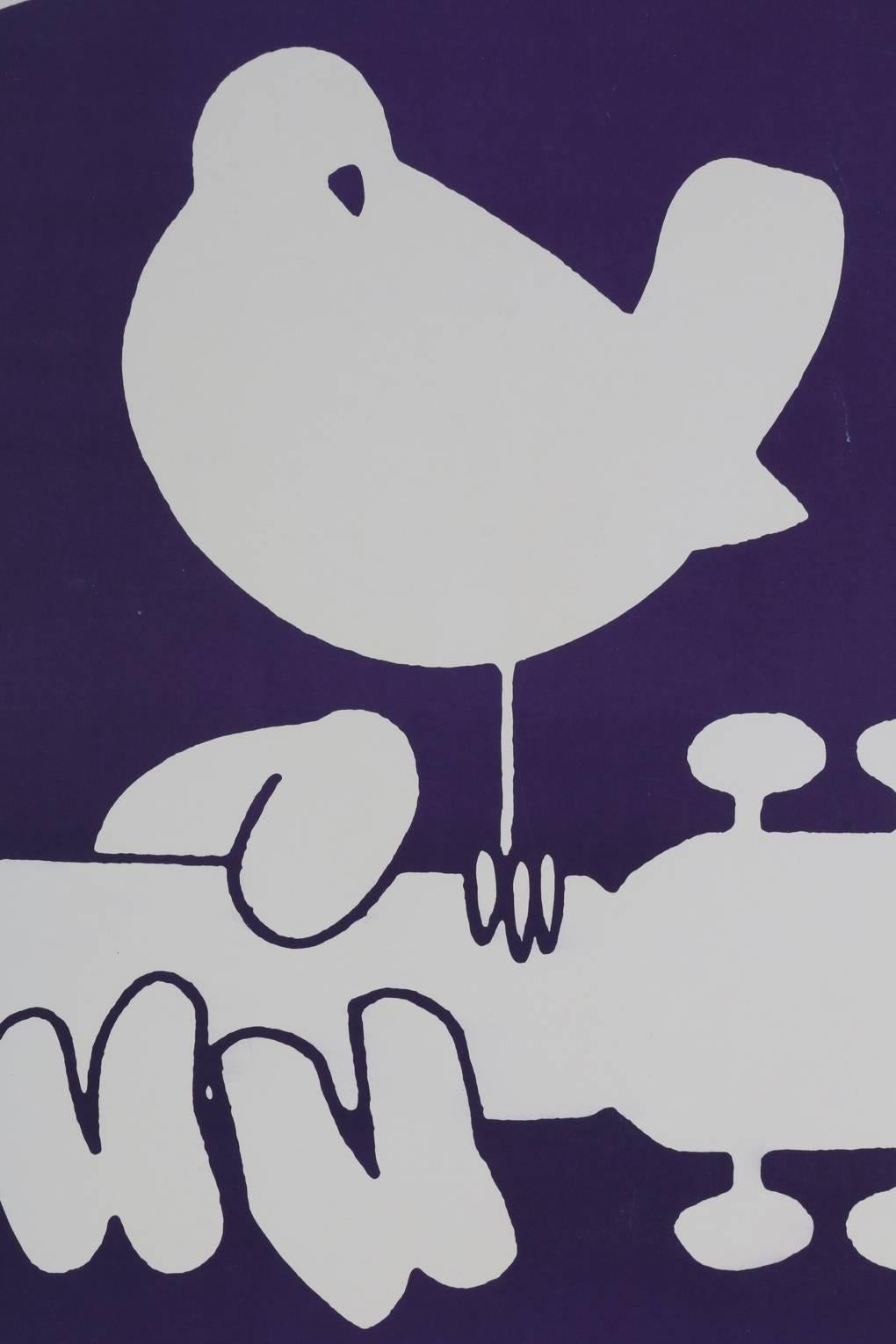 Original vintage Woodstock concert movie poster. Three days of peace and music. Original art by Arnold Skolnick. This poster was printed by Warner Brothers in 1969. This purple/ off-white edition was produced in limited quantities for the Woodstock