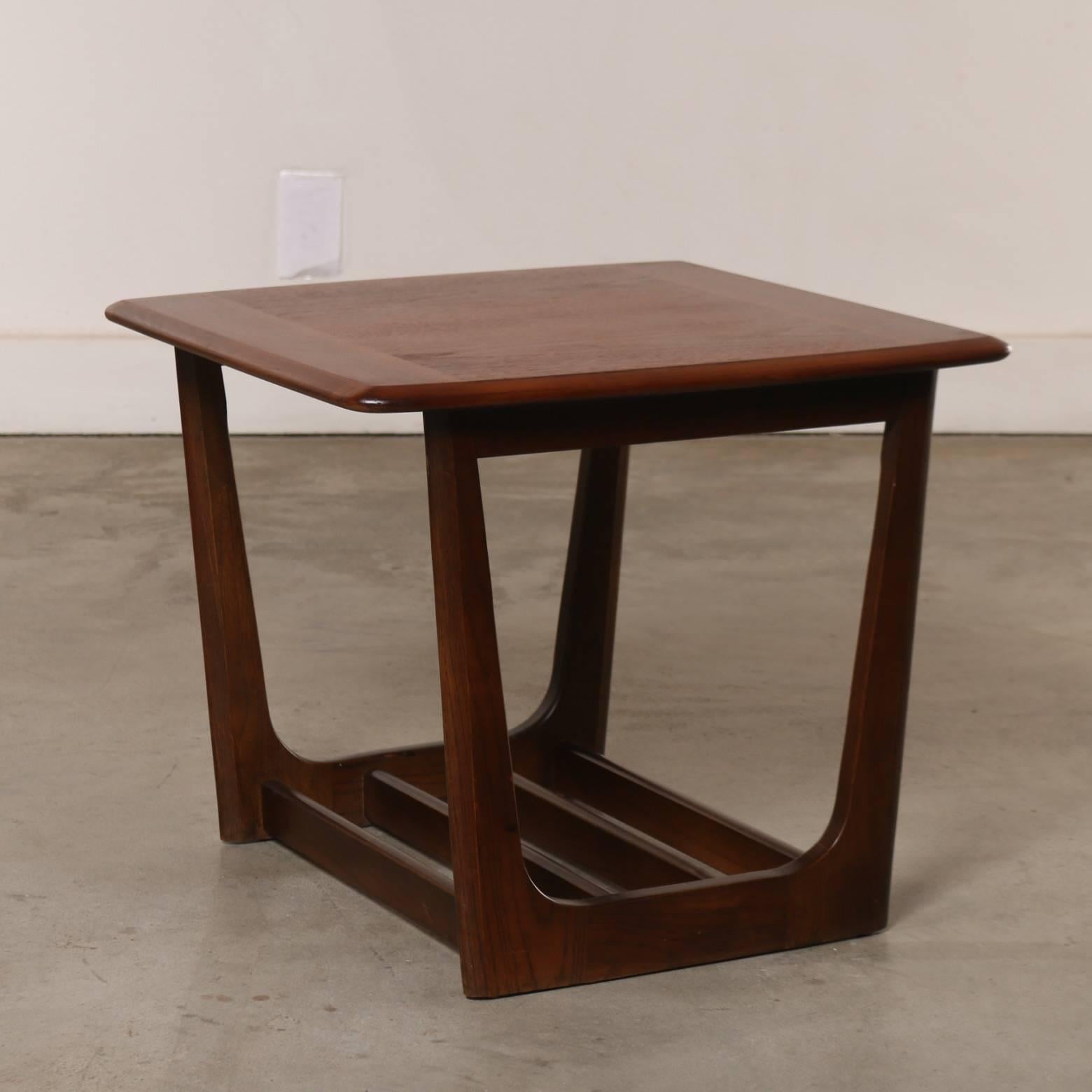 Mid-Century Modern Walnut Side Table Pair, Mid-Century