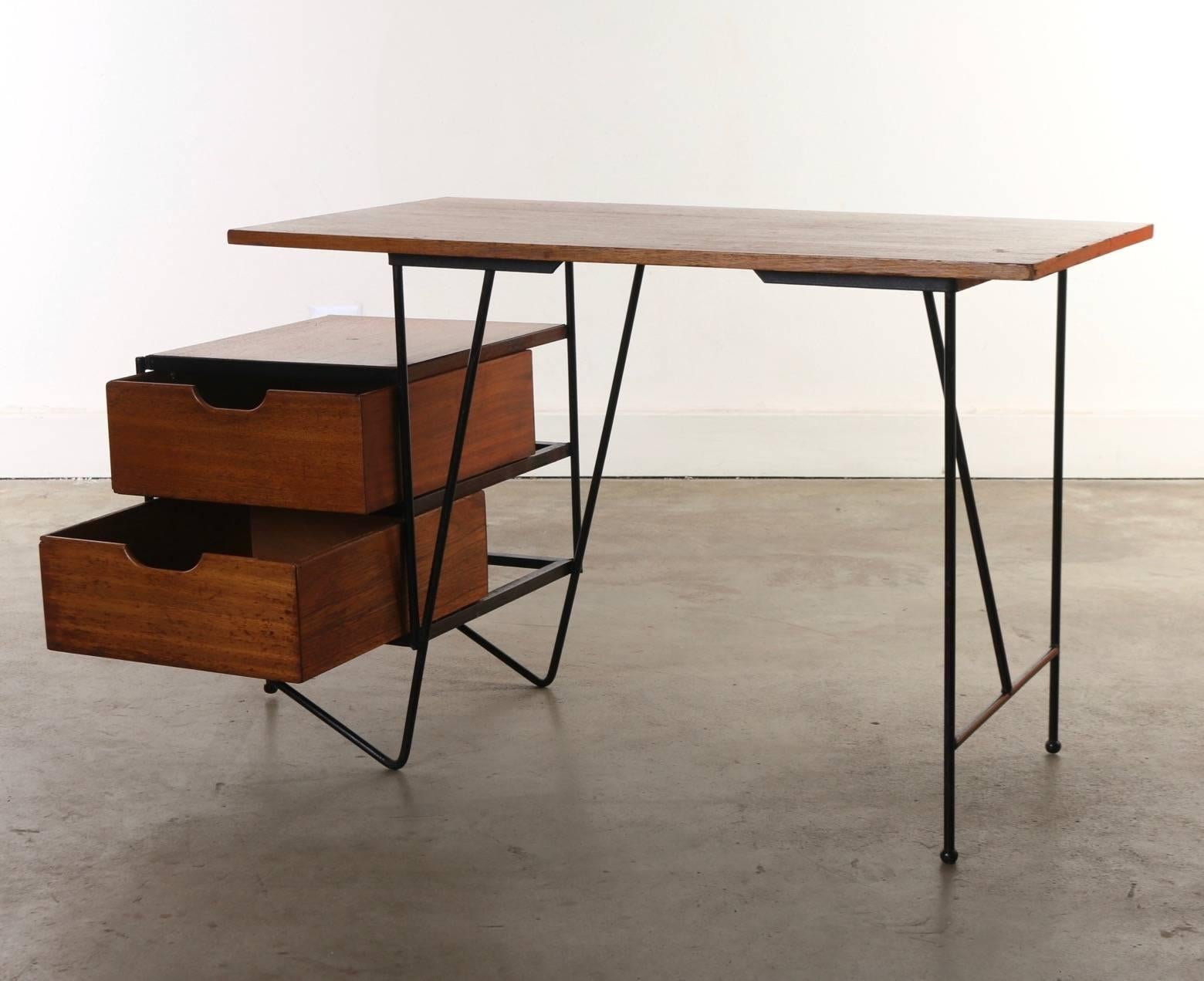Mid-Century Modern Vista Furniture Company Desk by D.R. Bates and Jackson Gregory Jr., USA, 1955