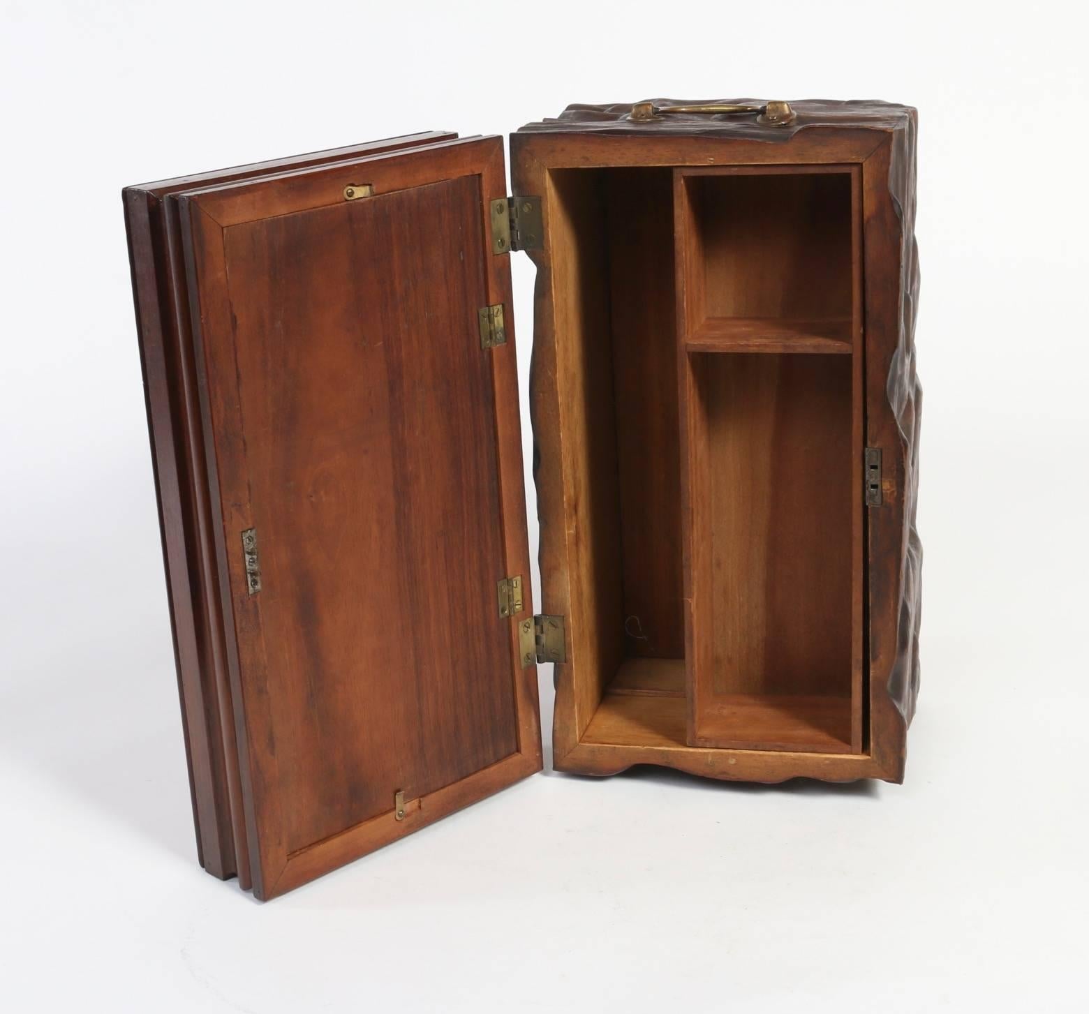 Wooden Box with Marquetry Top, circa 1890 In Excellent Condition For Sale In Los Angeles, CA