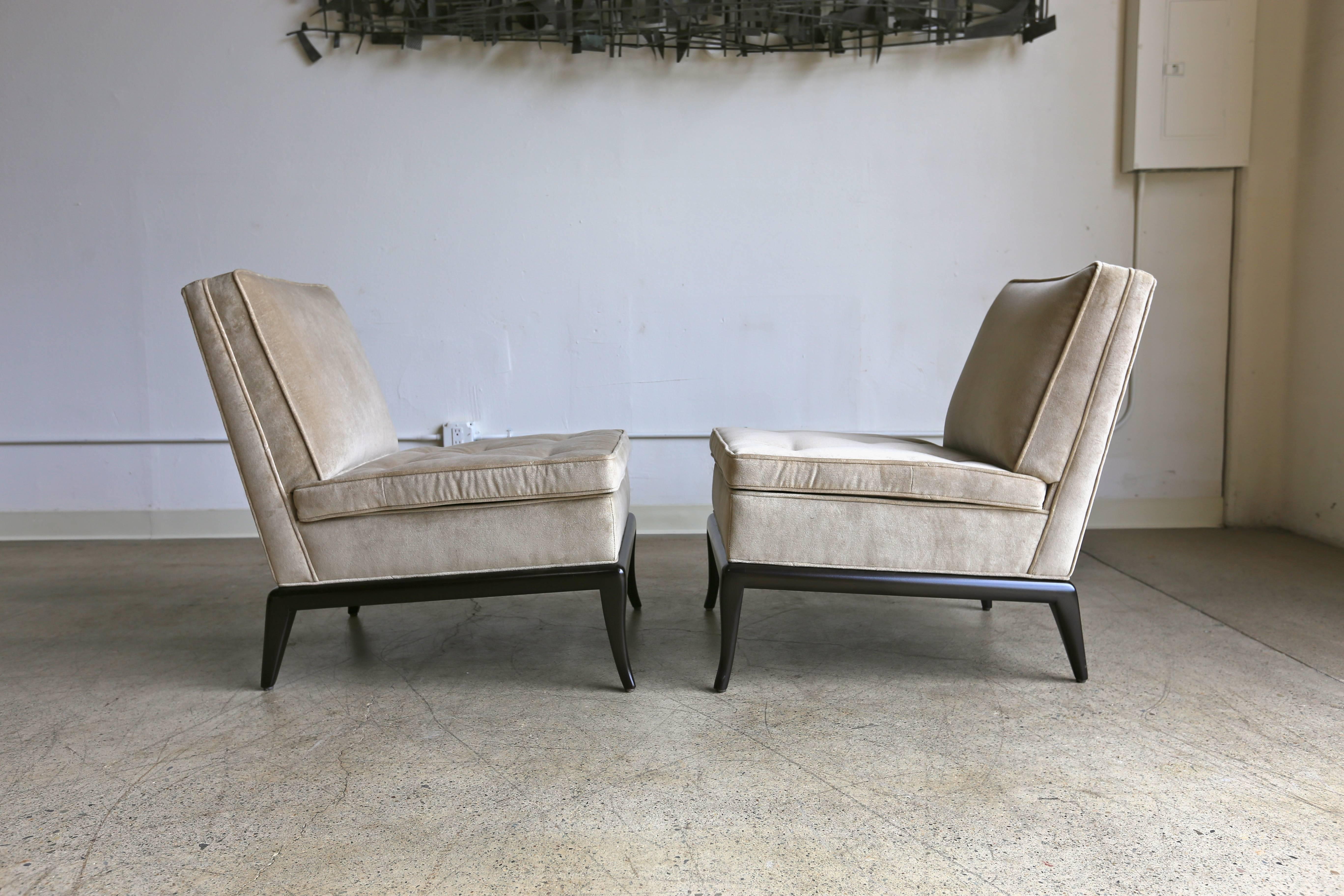 Pair of Slipper Chairs by T.H. Robsjohn-Gibbings for Widdicomb In Excellent Condition In Costa Mesa, CA