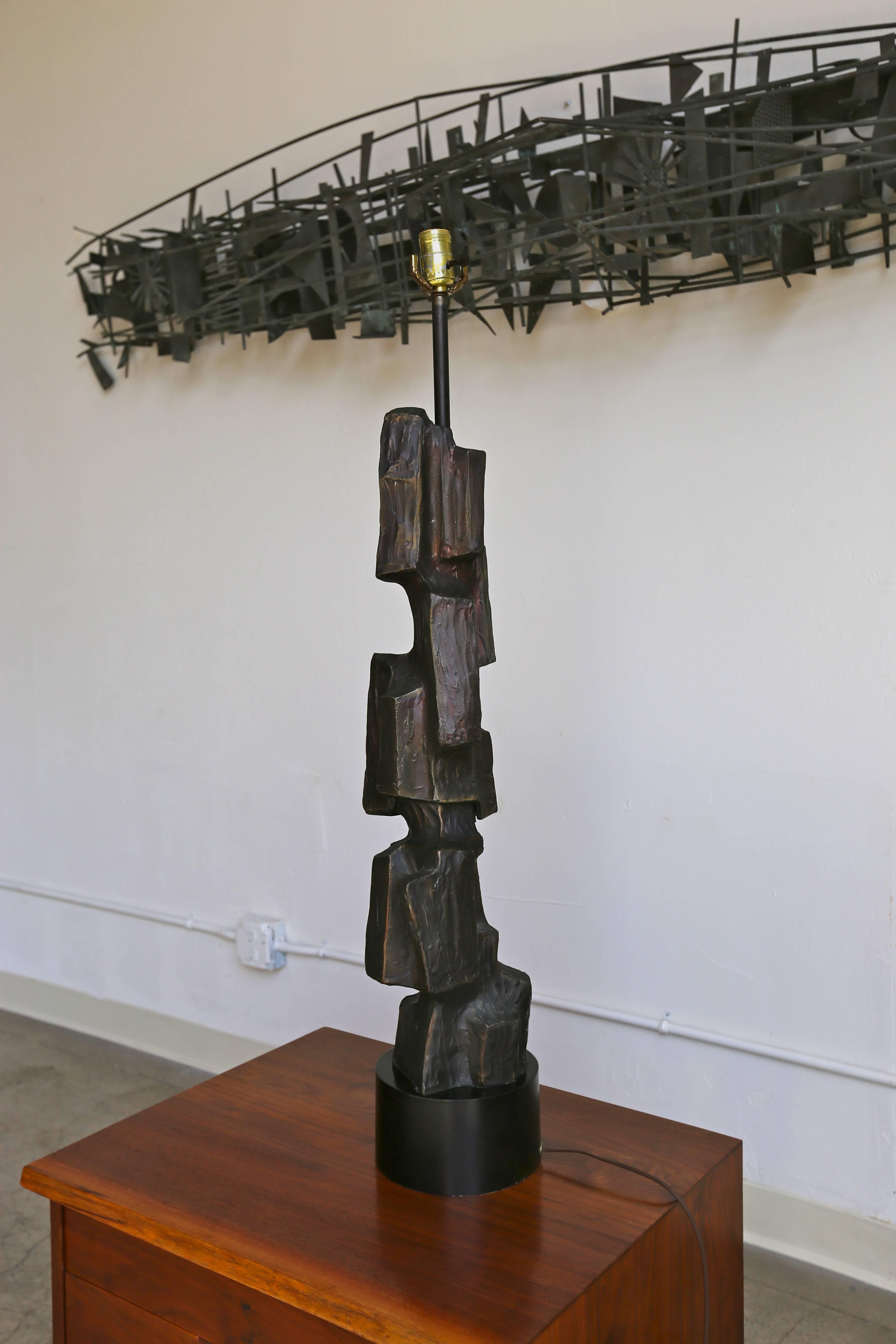 Sculptural Brutalist Table Lamp by Laurel 1