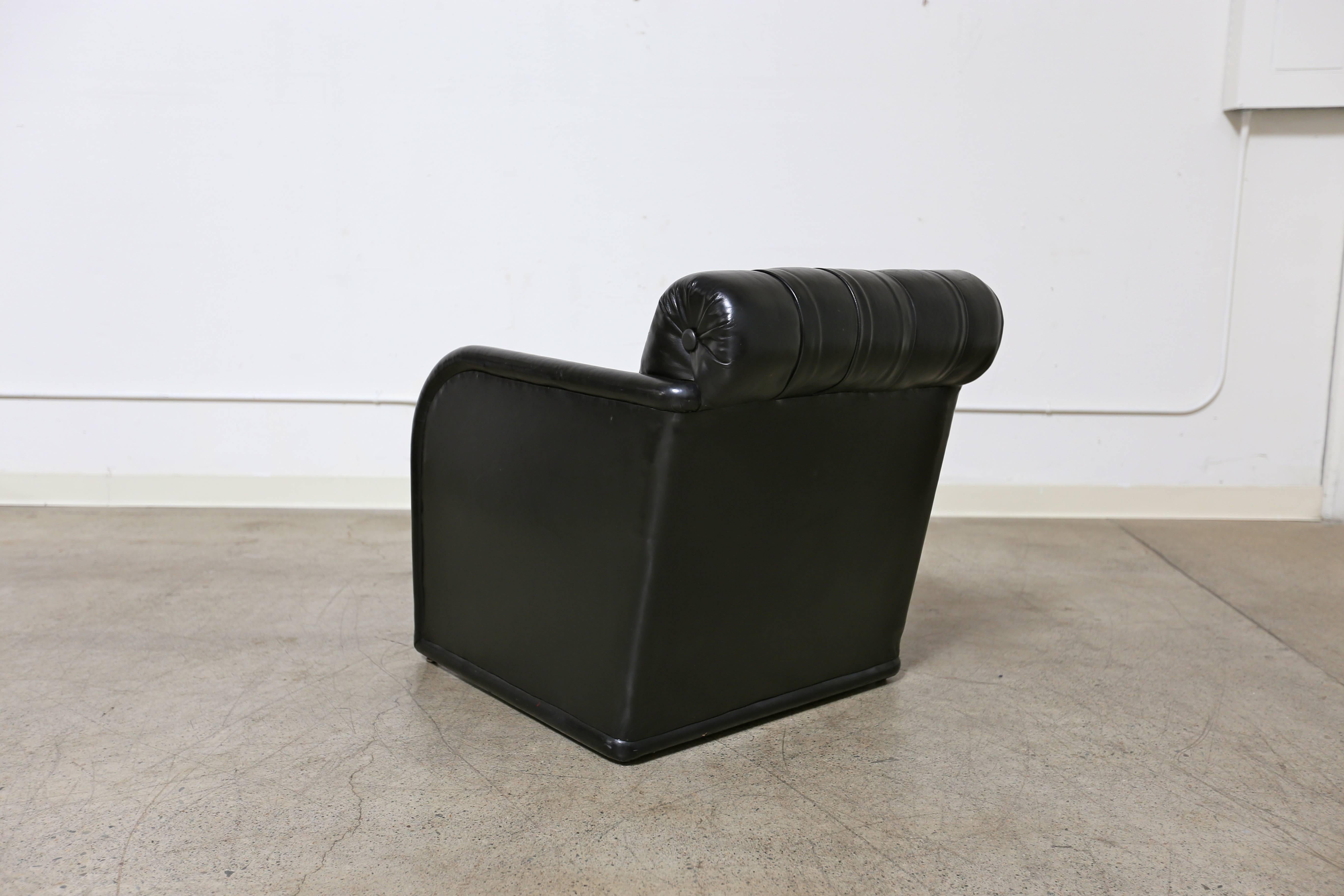 20th Century Modernist Leather Tufted Lounge Chair