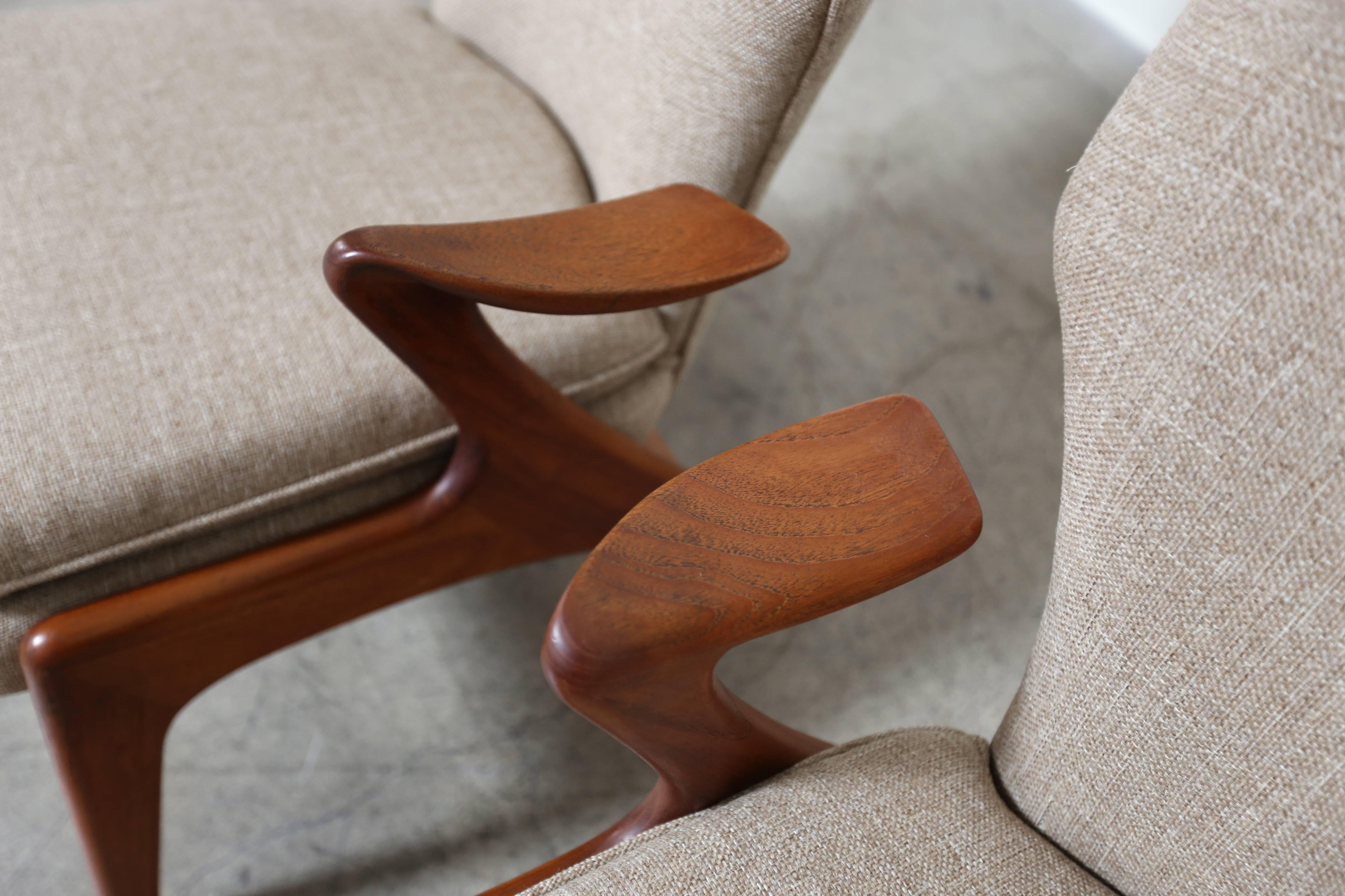 Danish Pair of sculptural teak lounge chairs by Glostrup Mobelfabrik