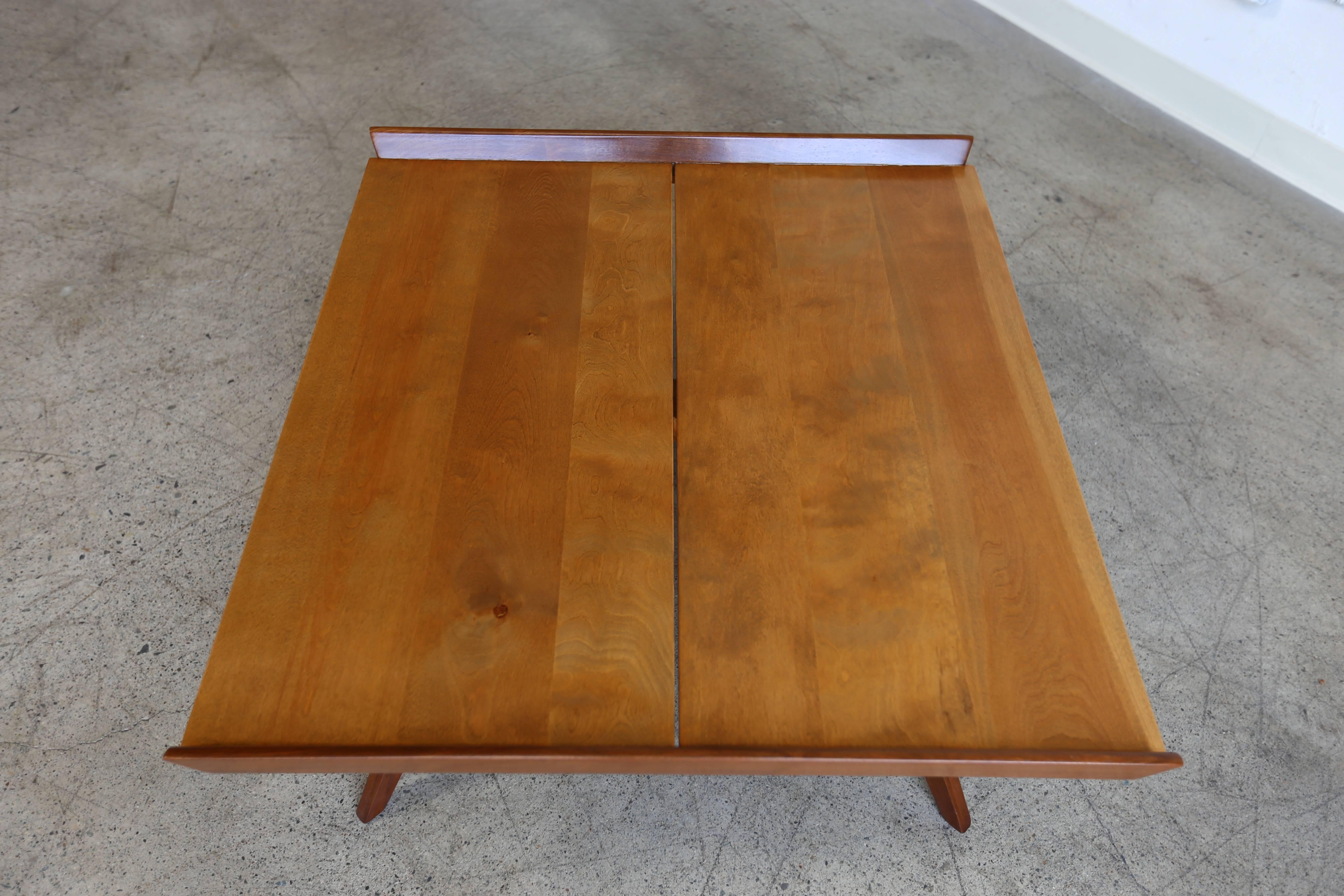 20th Century M10 Coffee Table by George Nakashima for Knoll 