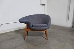"Fried Egg" Chair by Hans Olsen