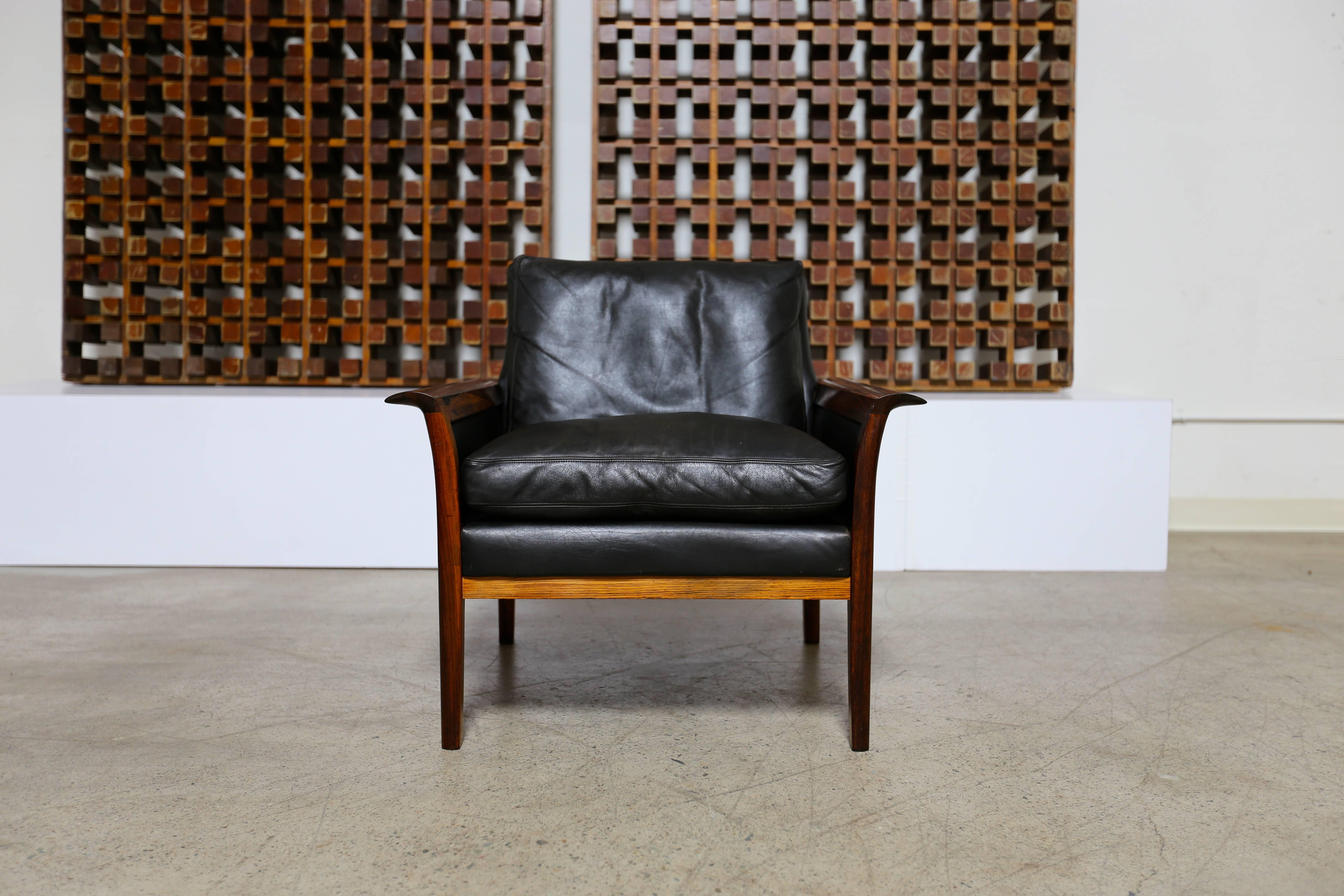 Pair of Rosewood and Leather Lounge Chairs by Knut Saeter In Good Condition In Costa Mesa, CA