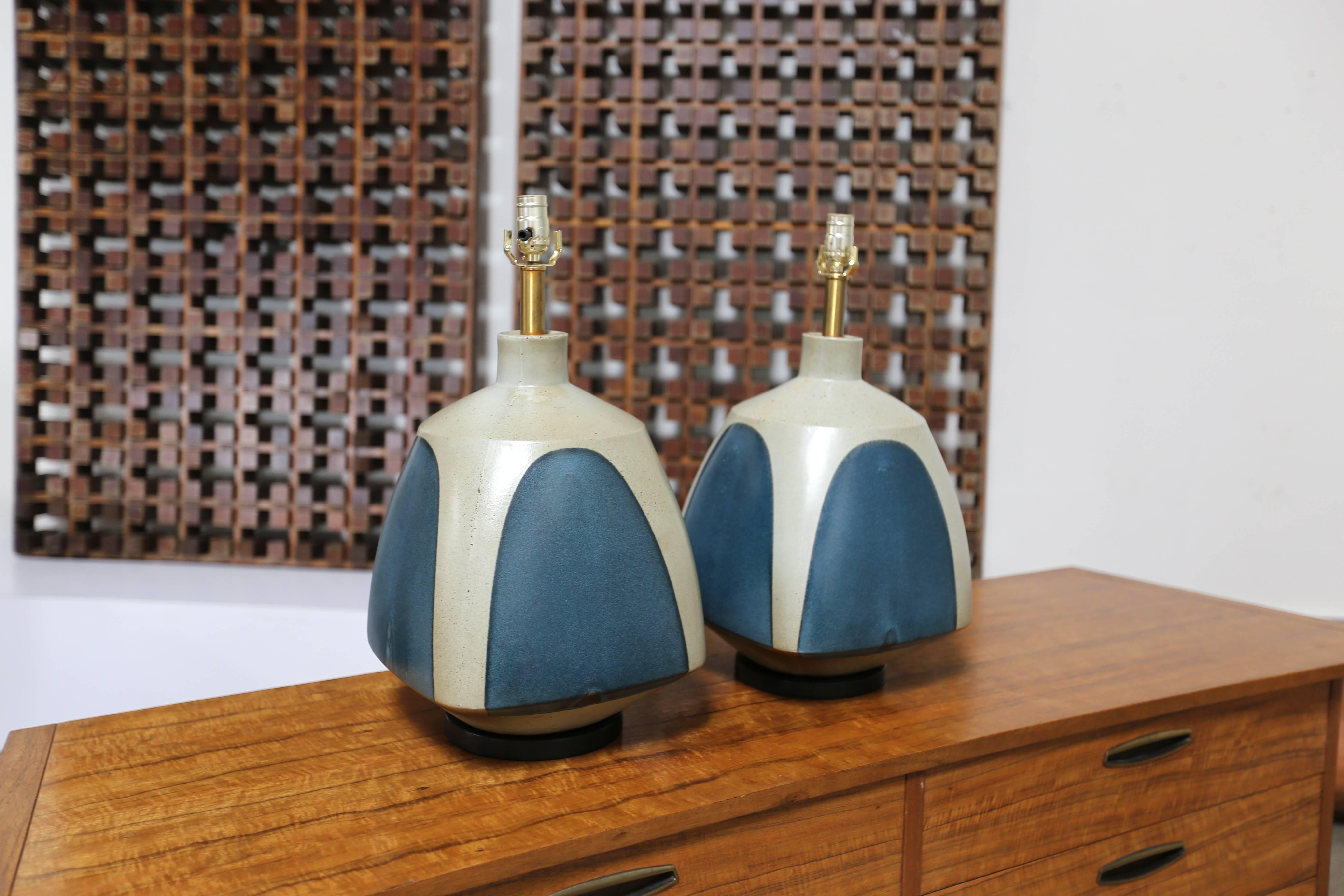 20th Century Pair of Large Ceramic Lamps by David Cressey