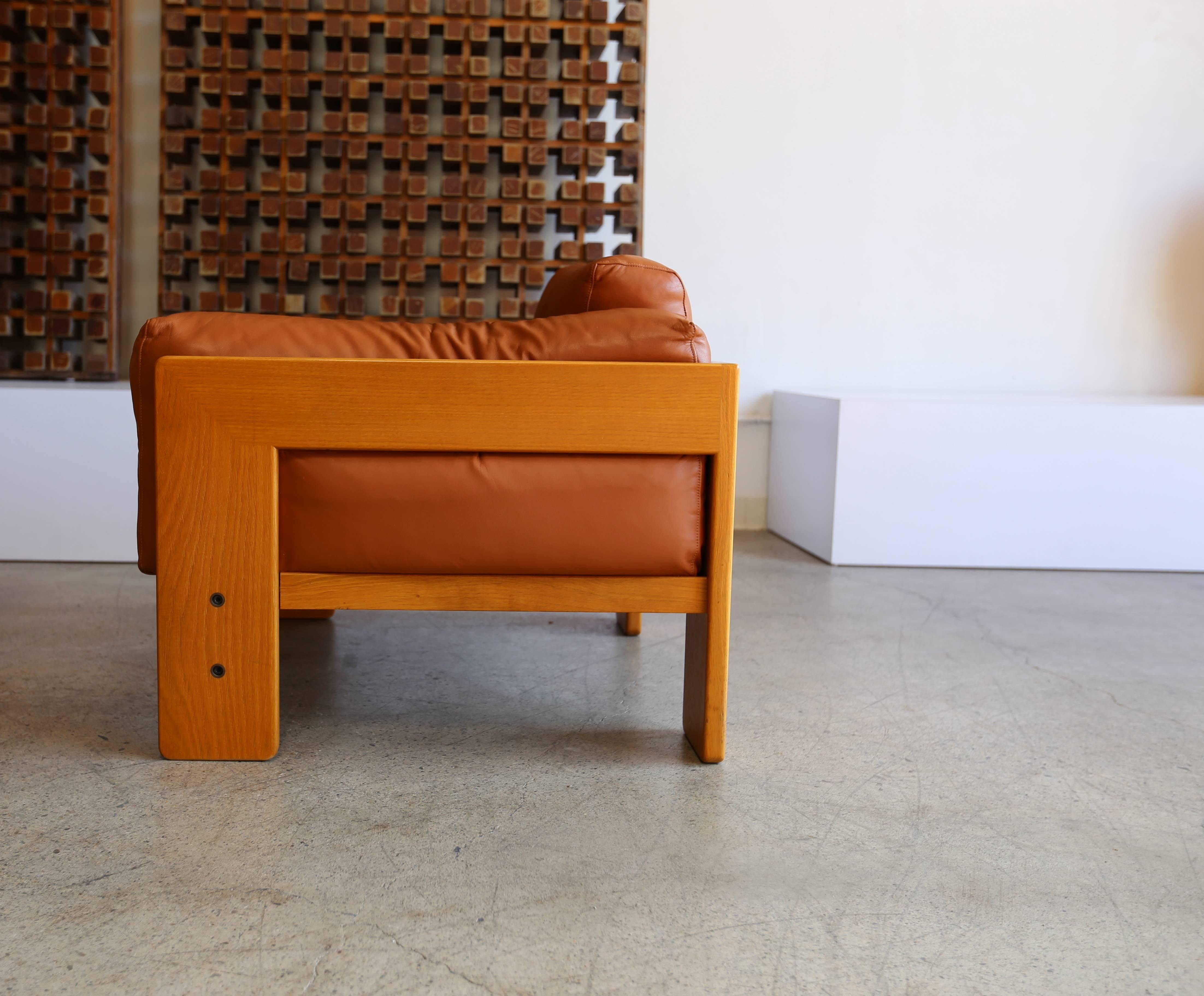 Pair of Leather Lounge Chairs by Tobia Scarpa In Good Condition In Costa Mesa, CA