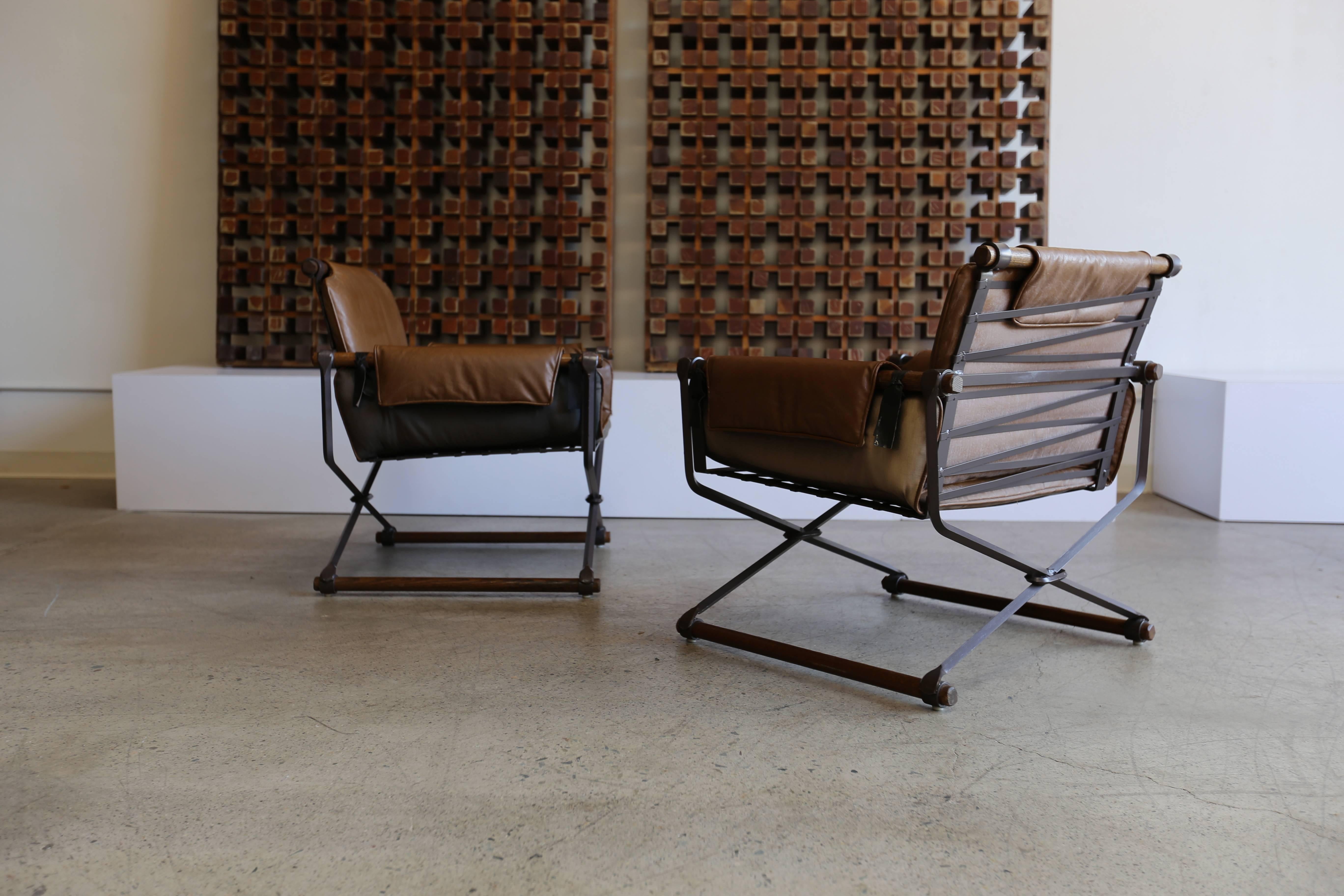 Mid-Century Modern Pair of Lounge Chairs by Cleo Baldon