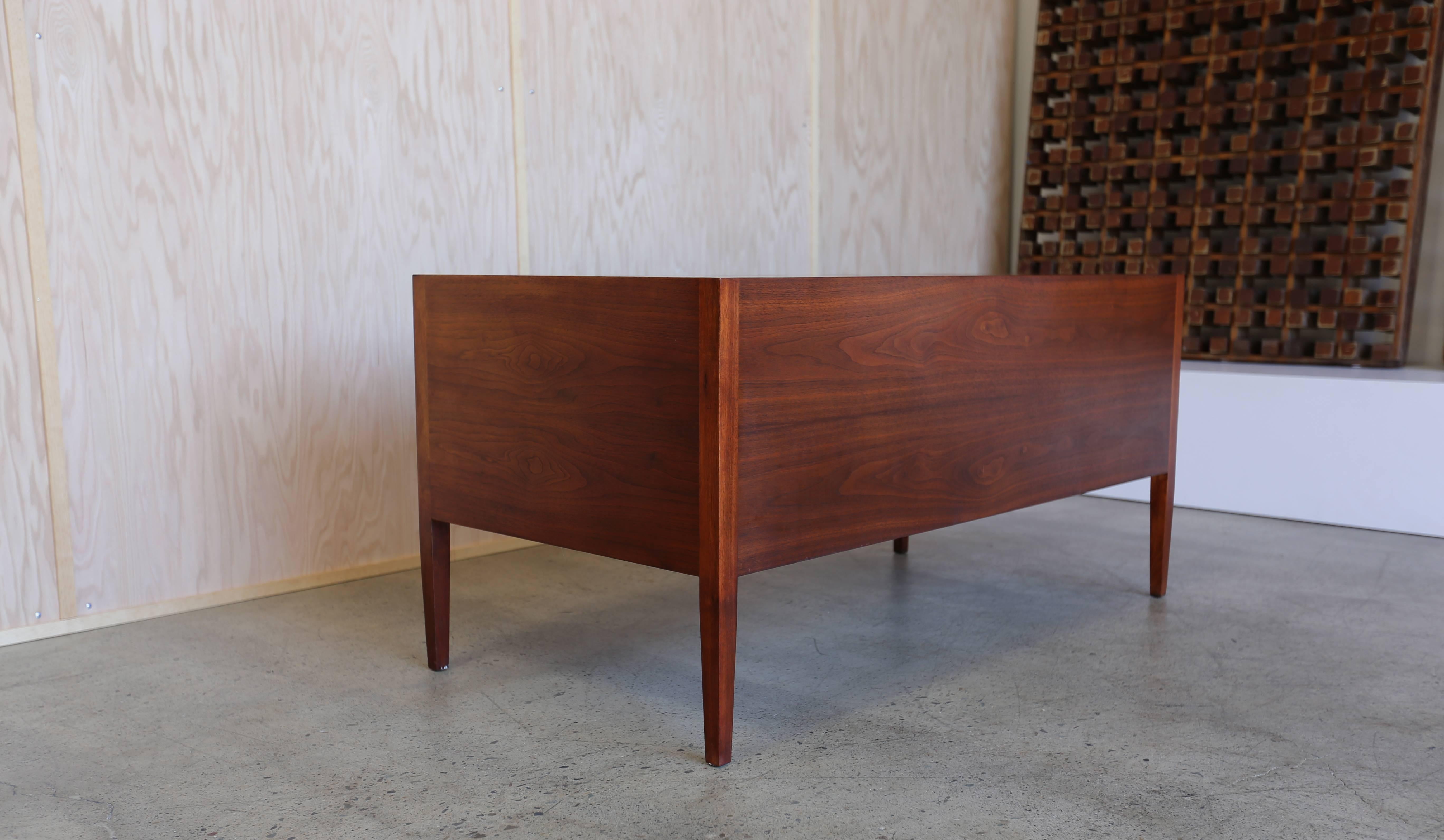 Modernist Walnut Executive Desk In Good Condition In Costa Mesa, CA