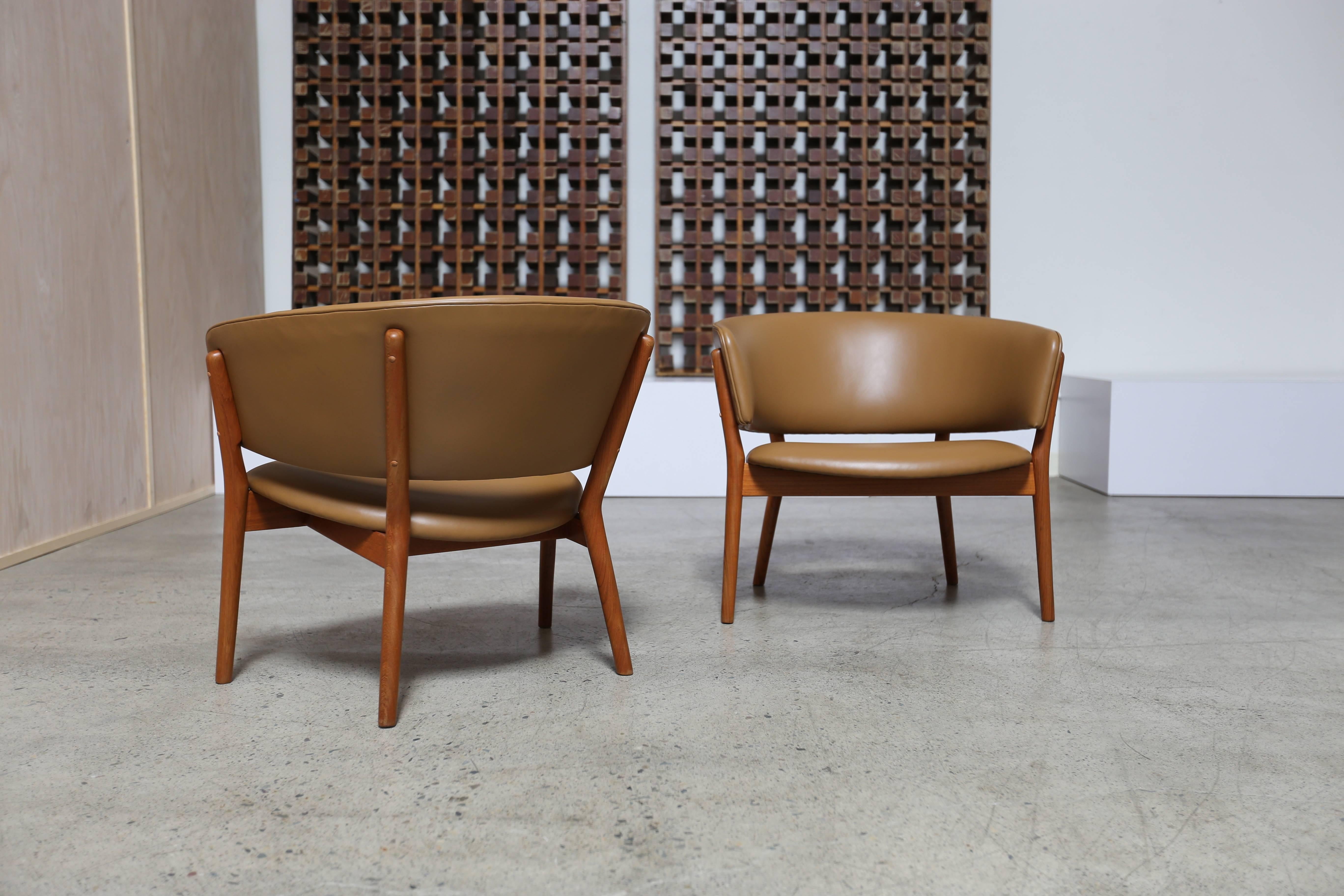 Danish Pair of Leather and Teak Lounge Chairs by Nanna & Jorgen Ditzel
