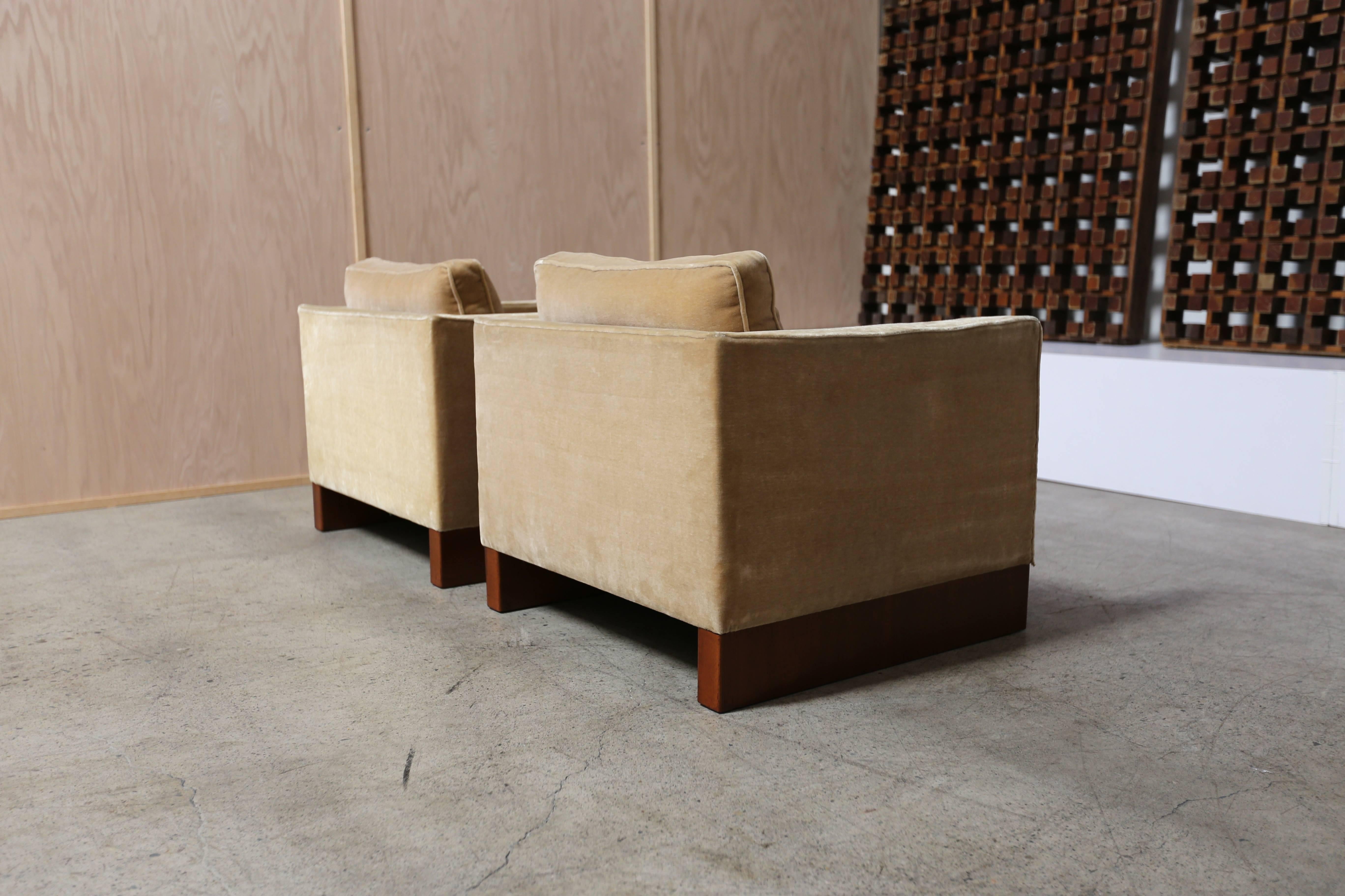 Fabric Lounge Chairs by Ludwig Mies van der Rohe