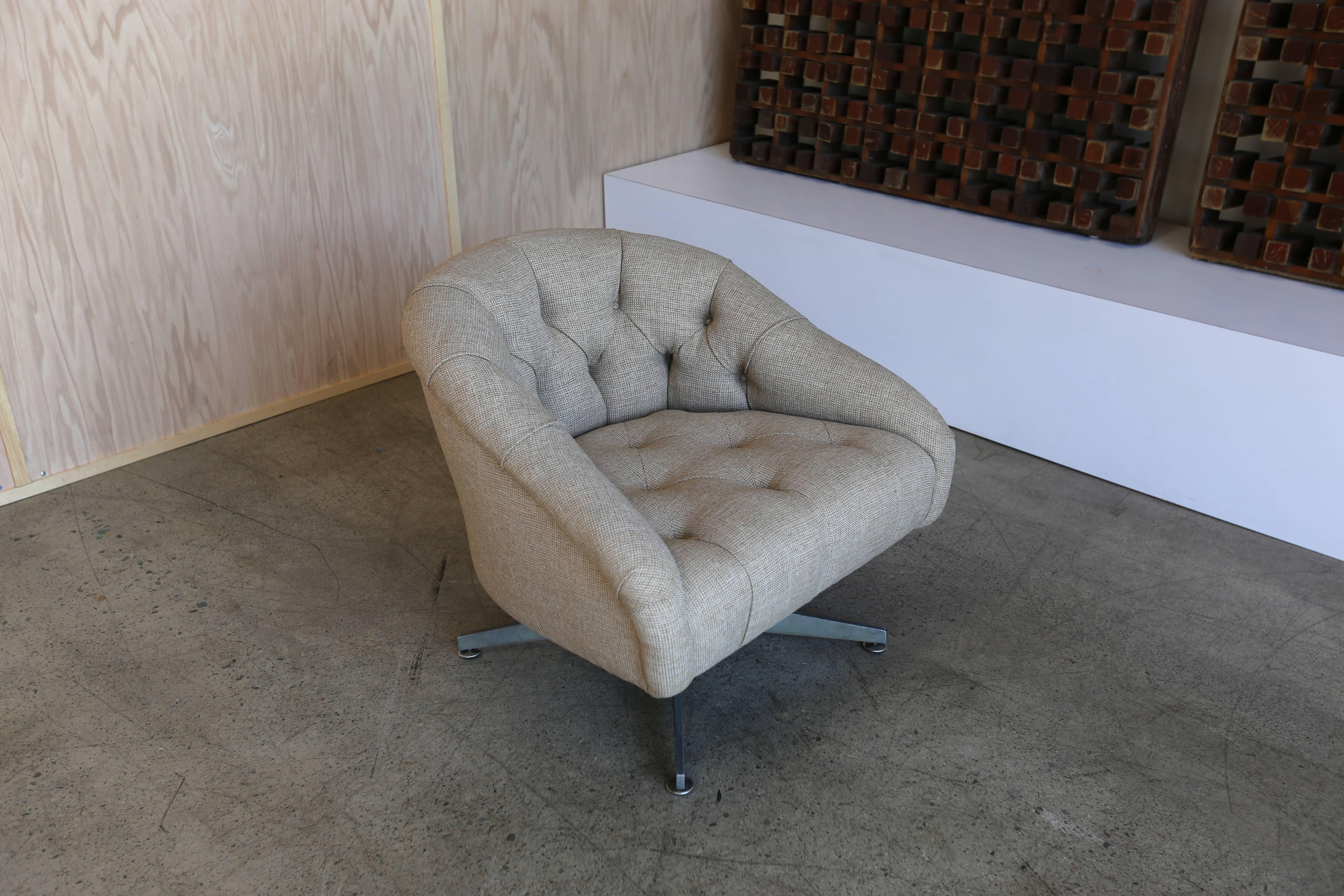 American Swivel Lounge Chair by Ward Bennett